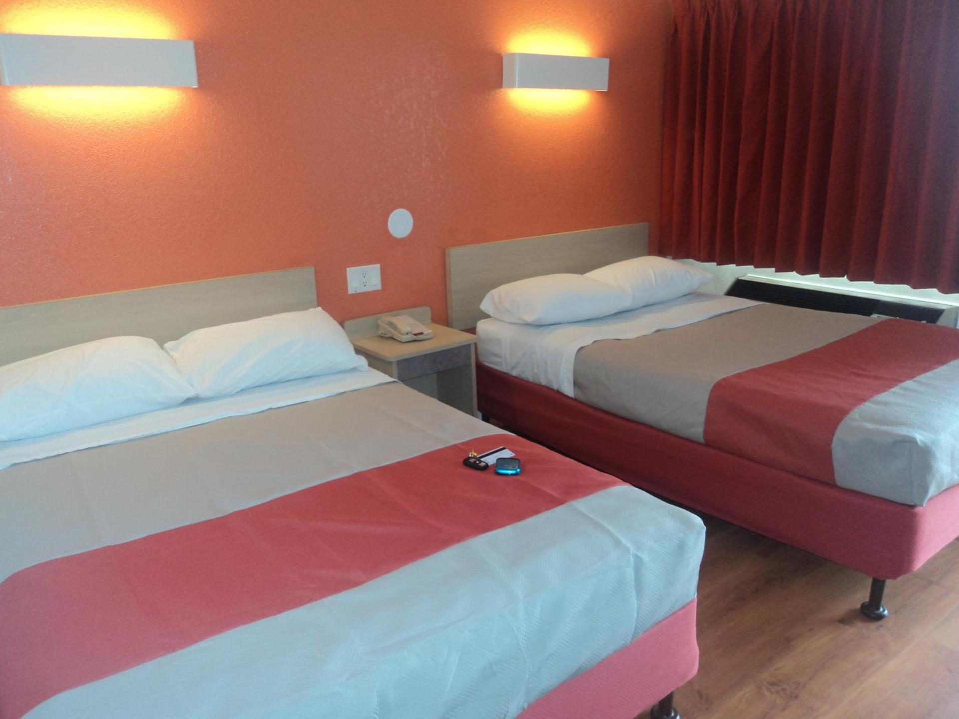 Motel 6 Albuquerque Northeast photo 37