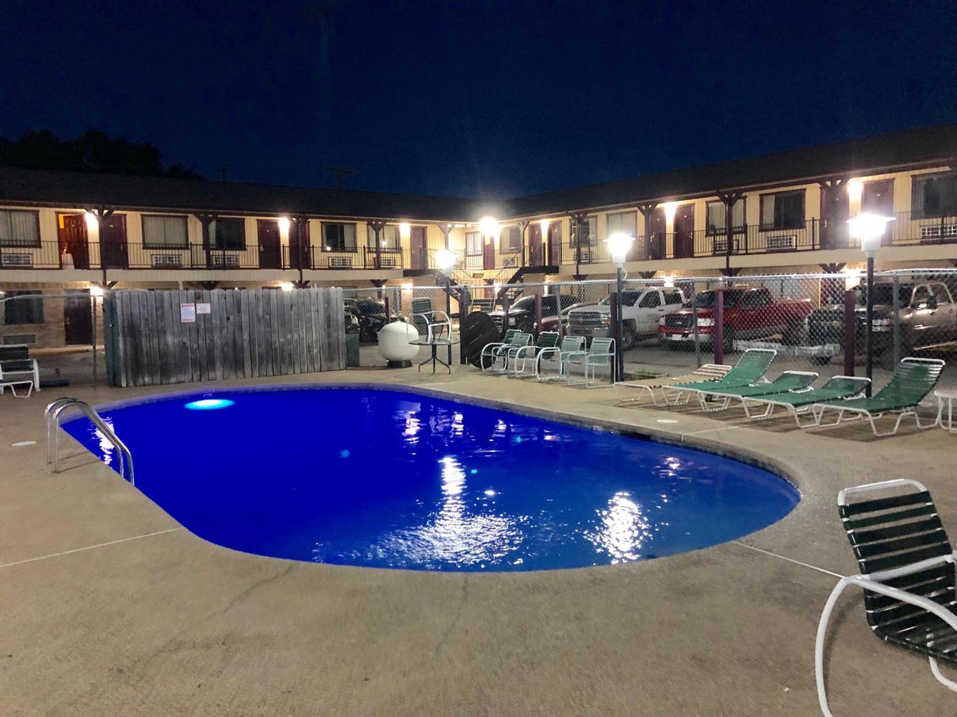The inn at Mexia photo 8