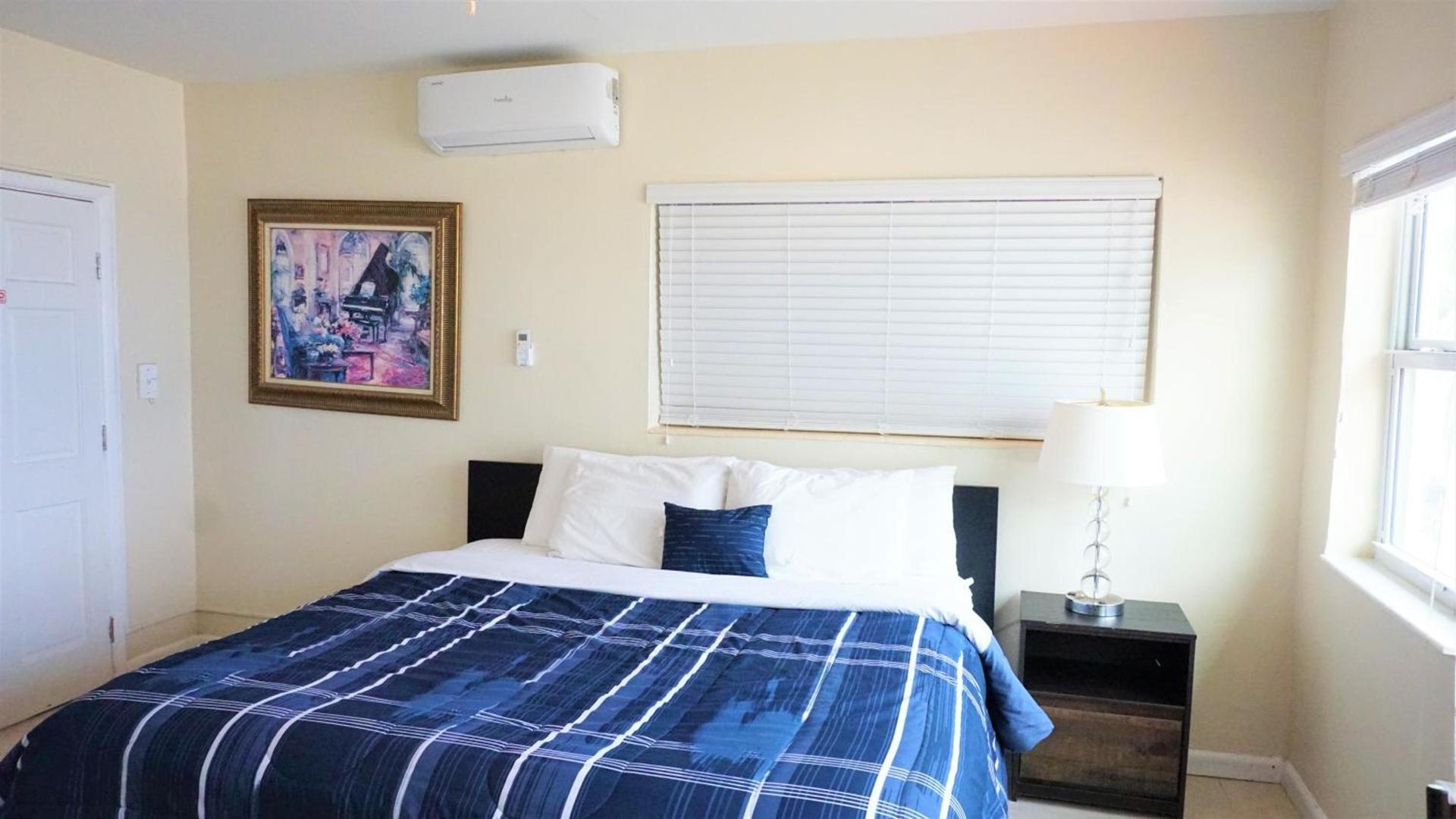 Golden Sand Oceanfront photo 6
