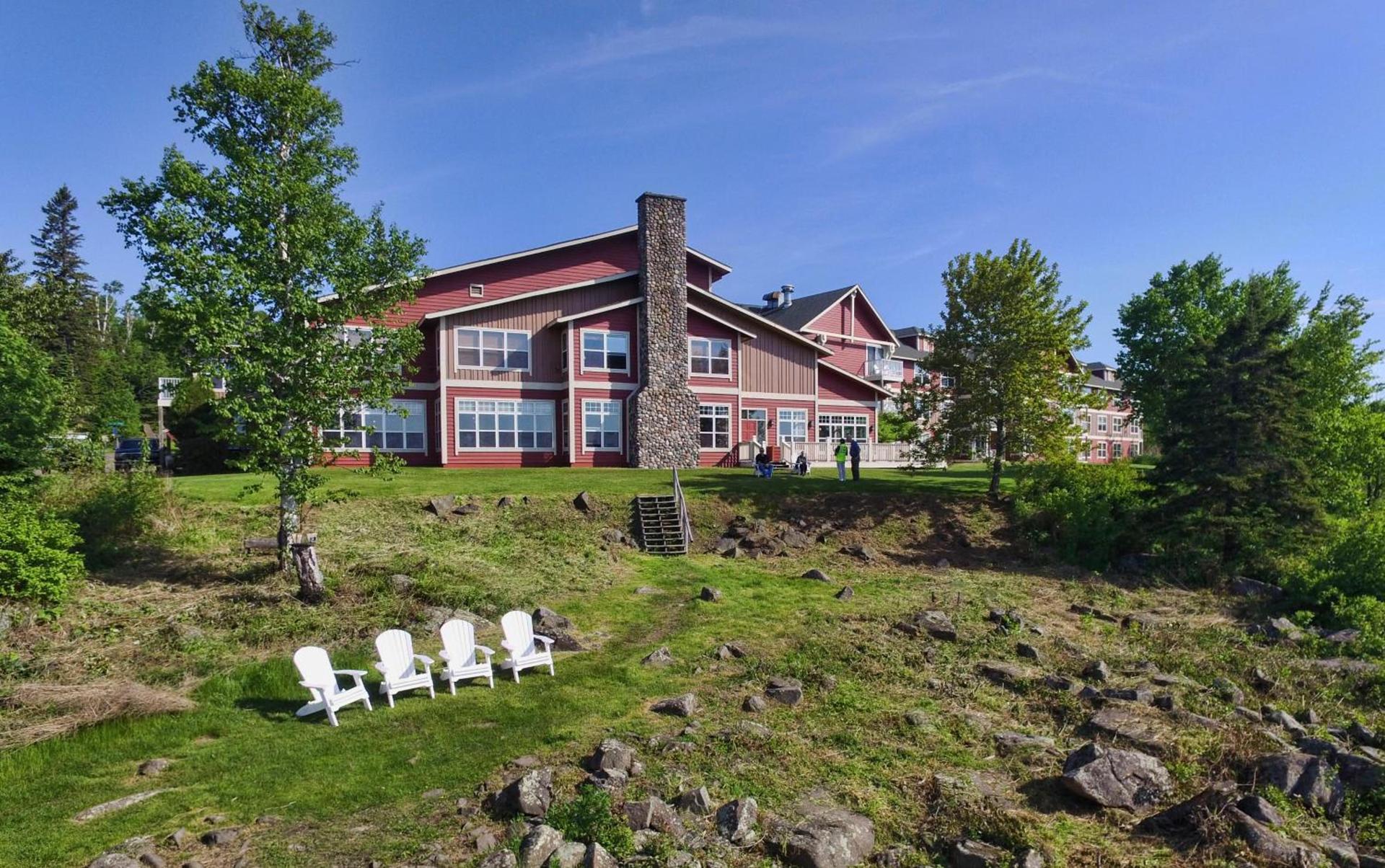 Cove Point Lodge photo 10