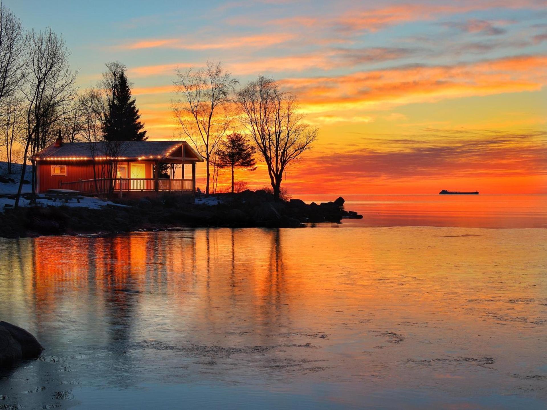 Cove Point Lodge photo 4