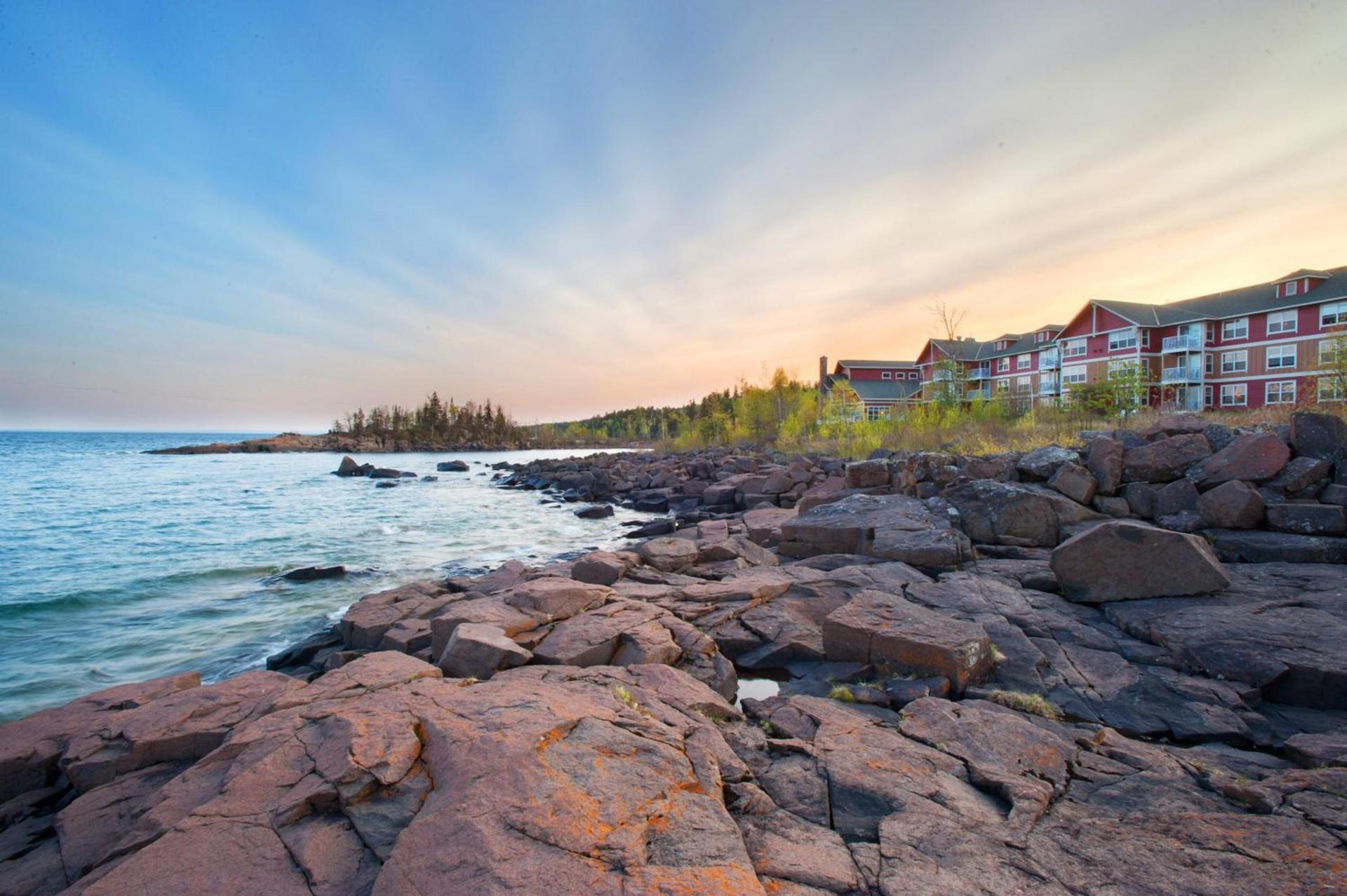 Cove Point Lodge photo 11