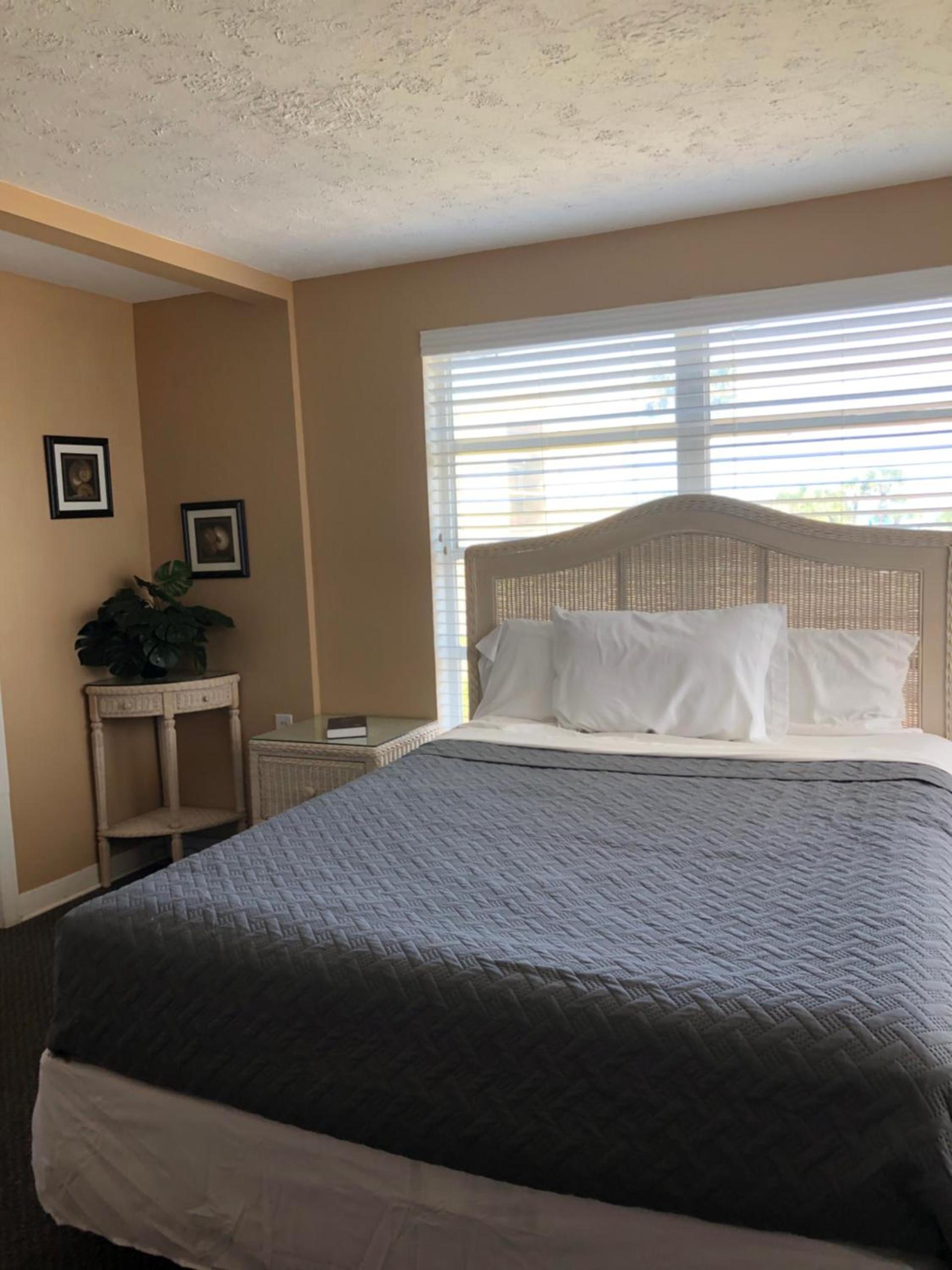 The Surf Beach Motel photo 17