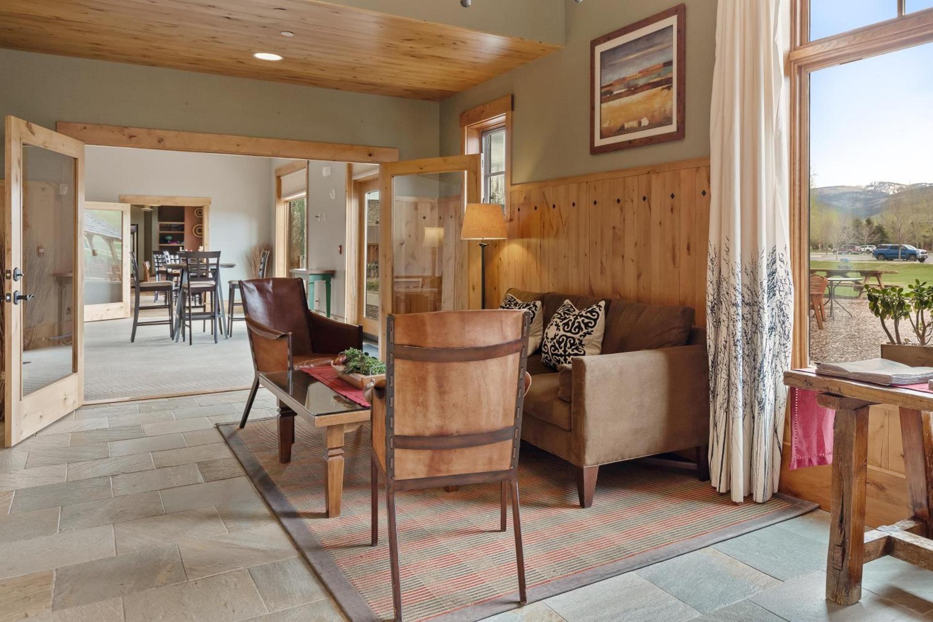 The Lodge at Bronze Buffalo Ranch photo 3