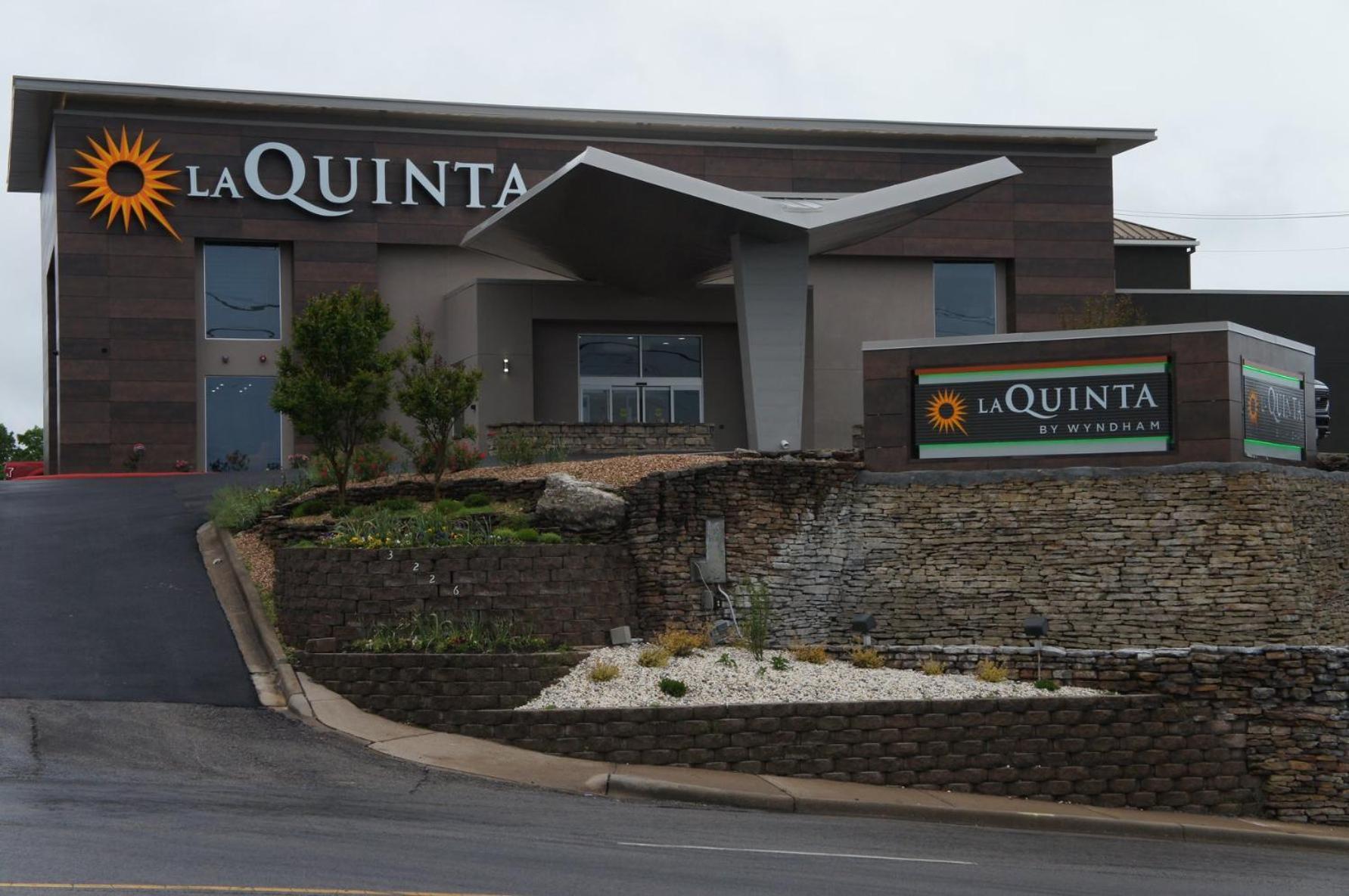 La Quinta by Wyndham Branson photo 10