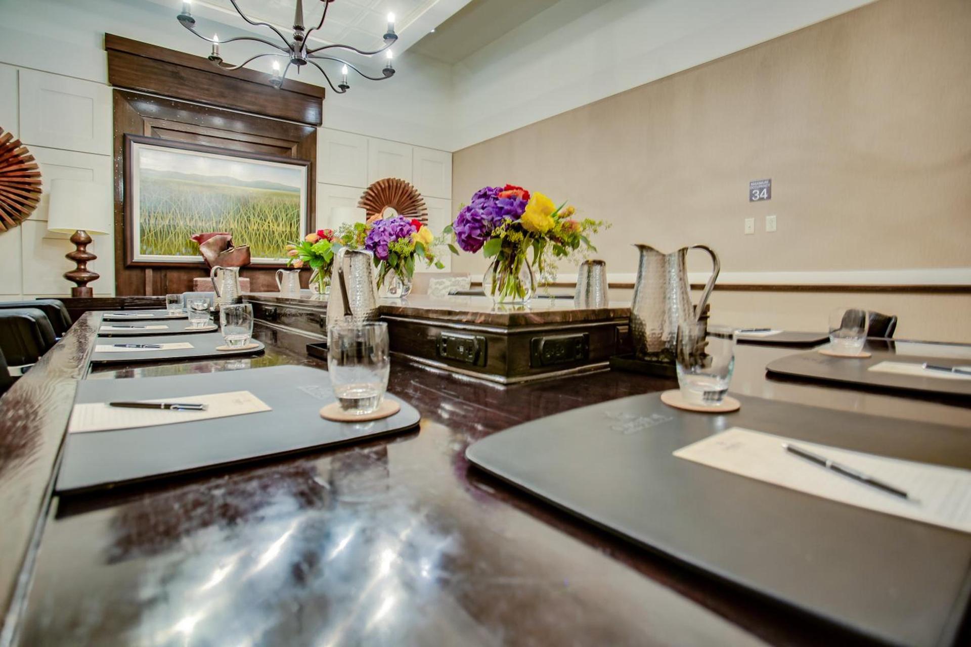 Overton Hotel and Conference Center photo 16