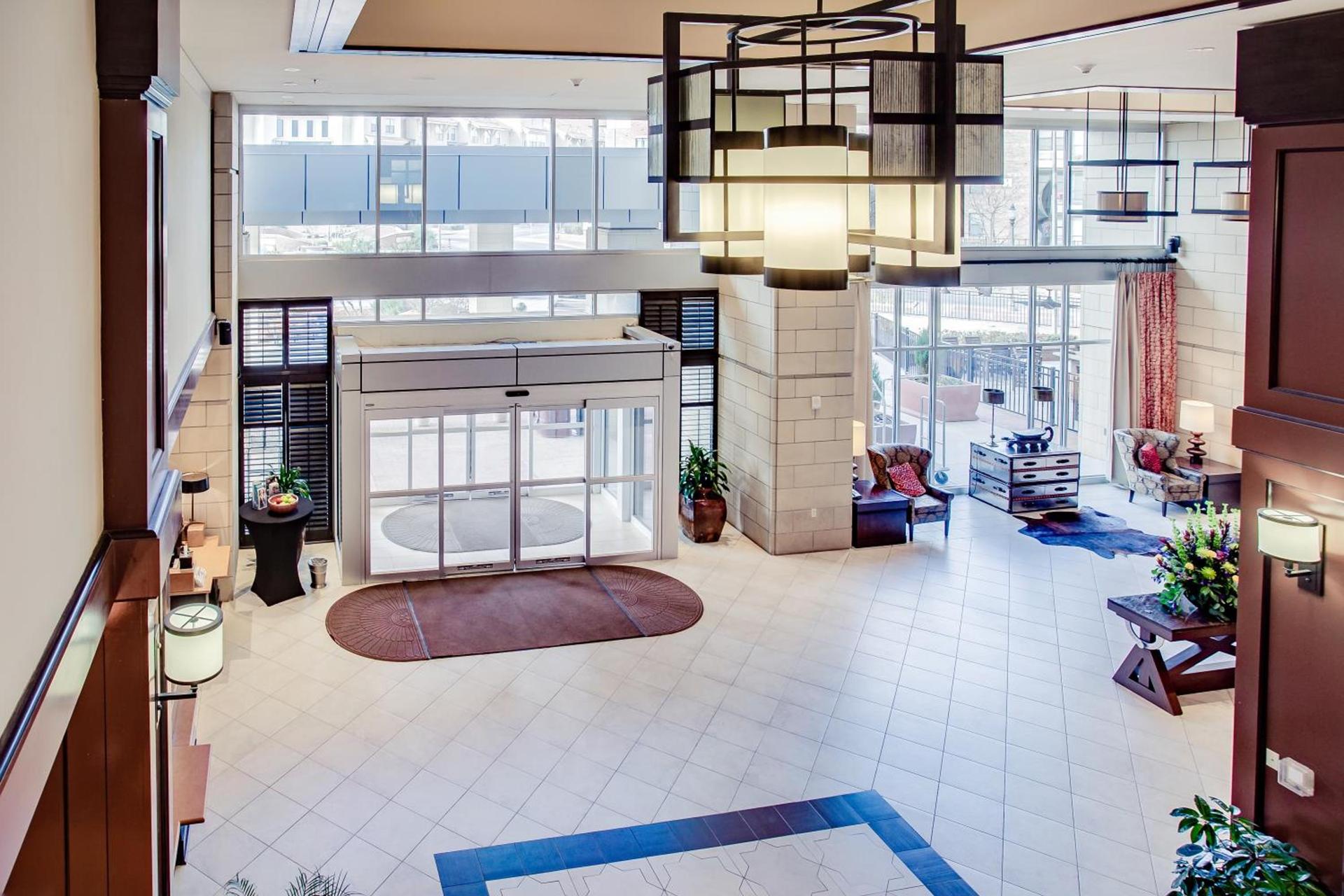 Overton Hotel and Conference Center photo 14