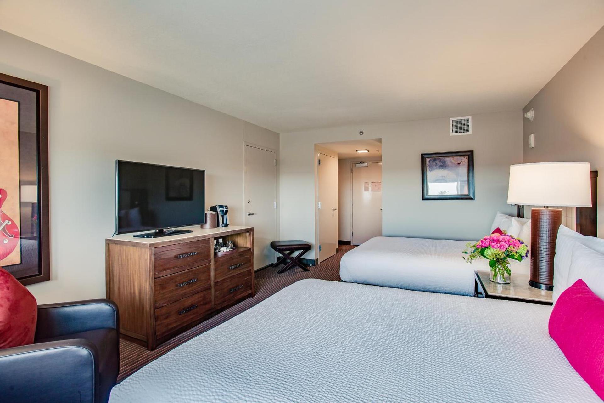 Overton Hotel and Conference Center photo 10