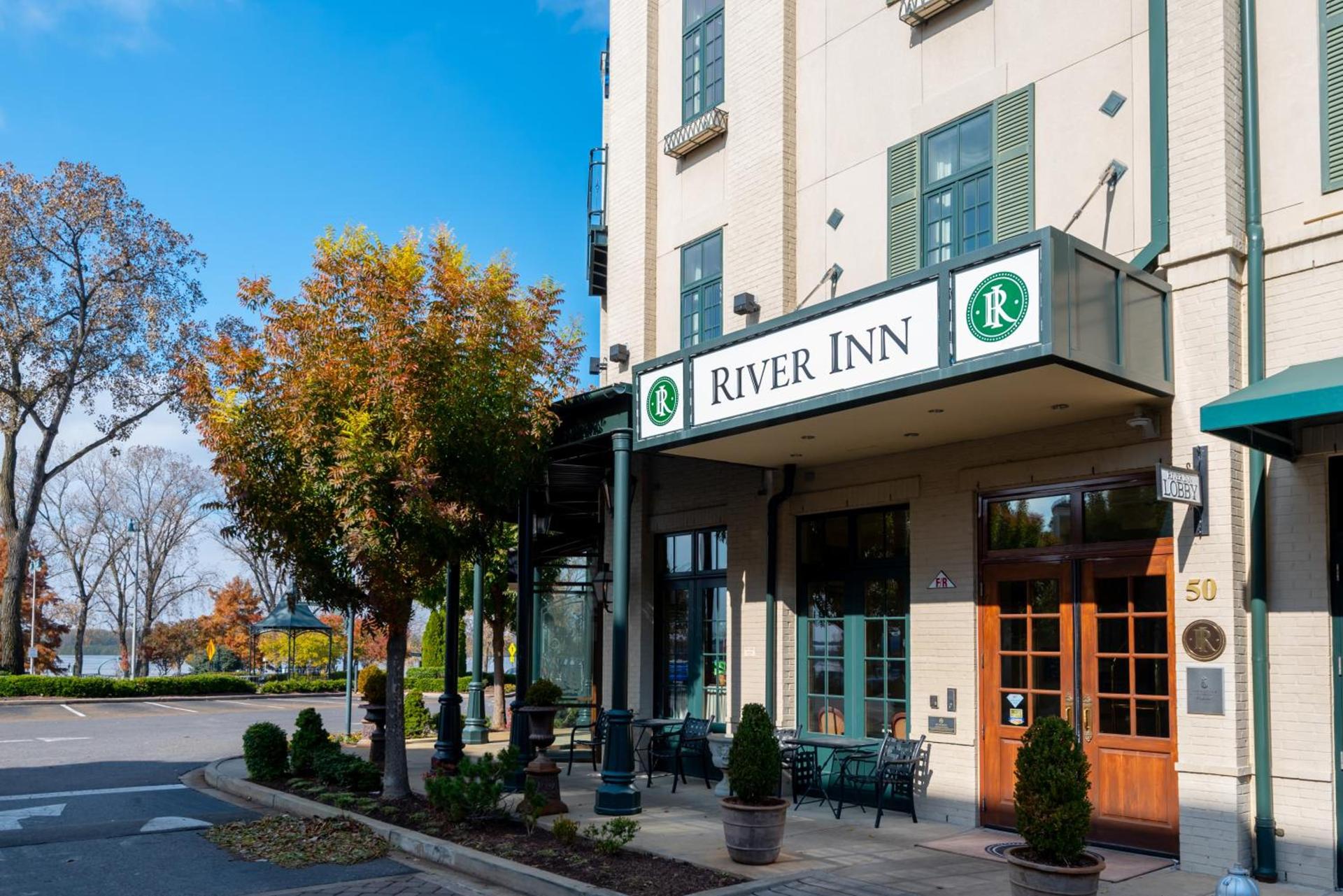 River Inn of Harbor Town photo 1