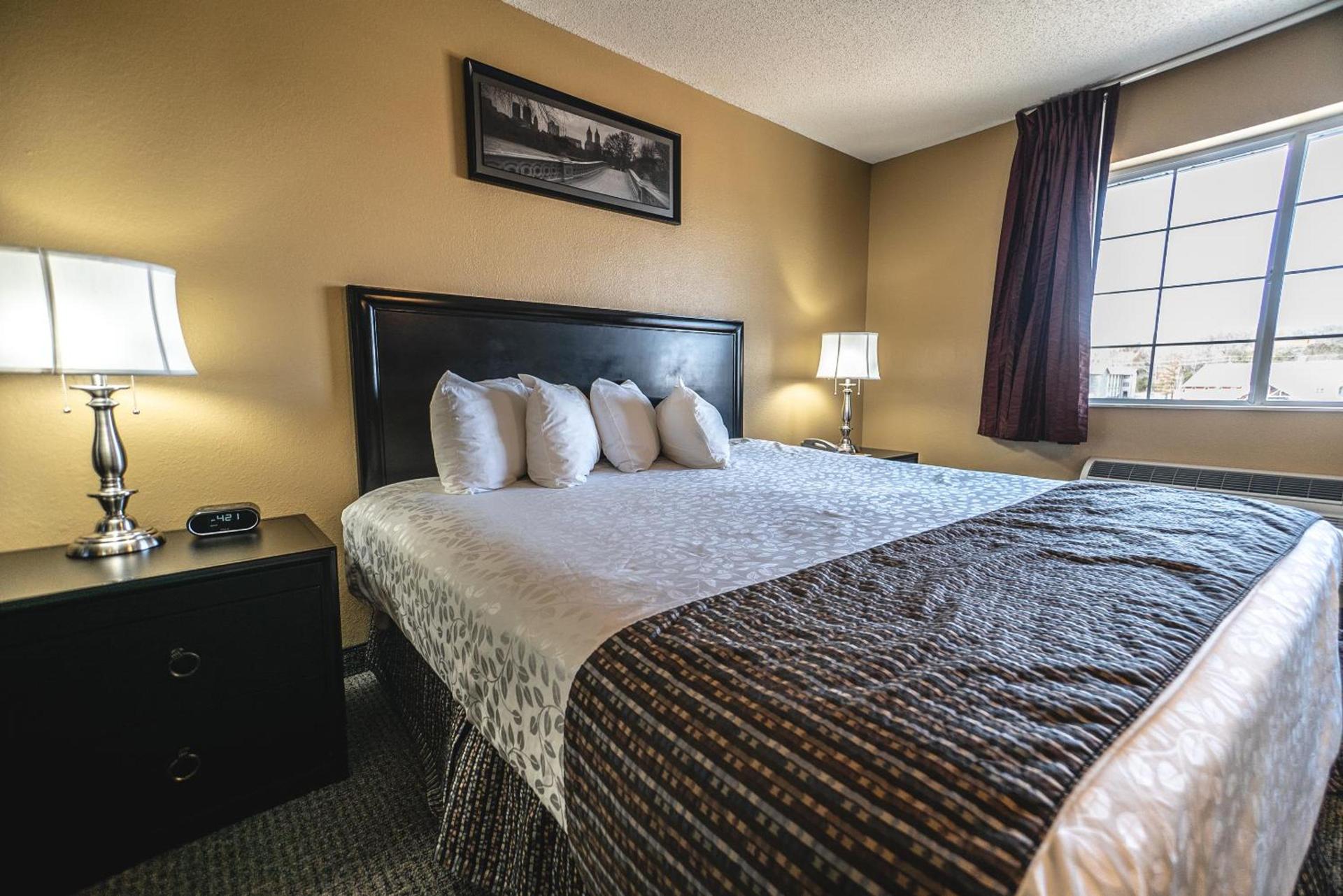 The Stone Castle Hotel & Conference Center photo 25