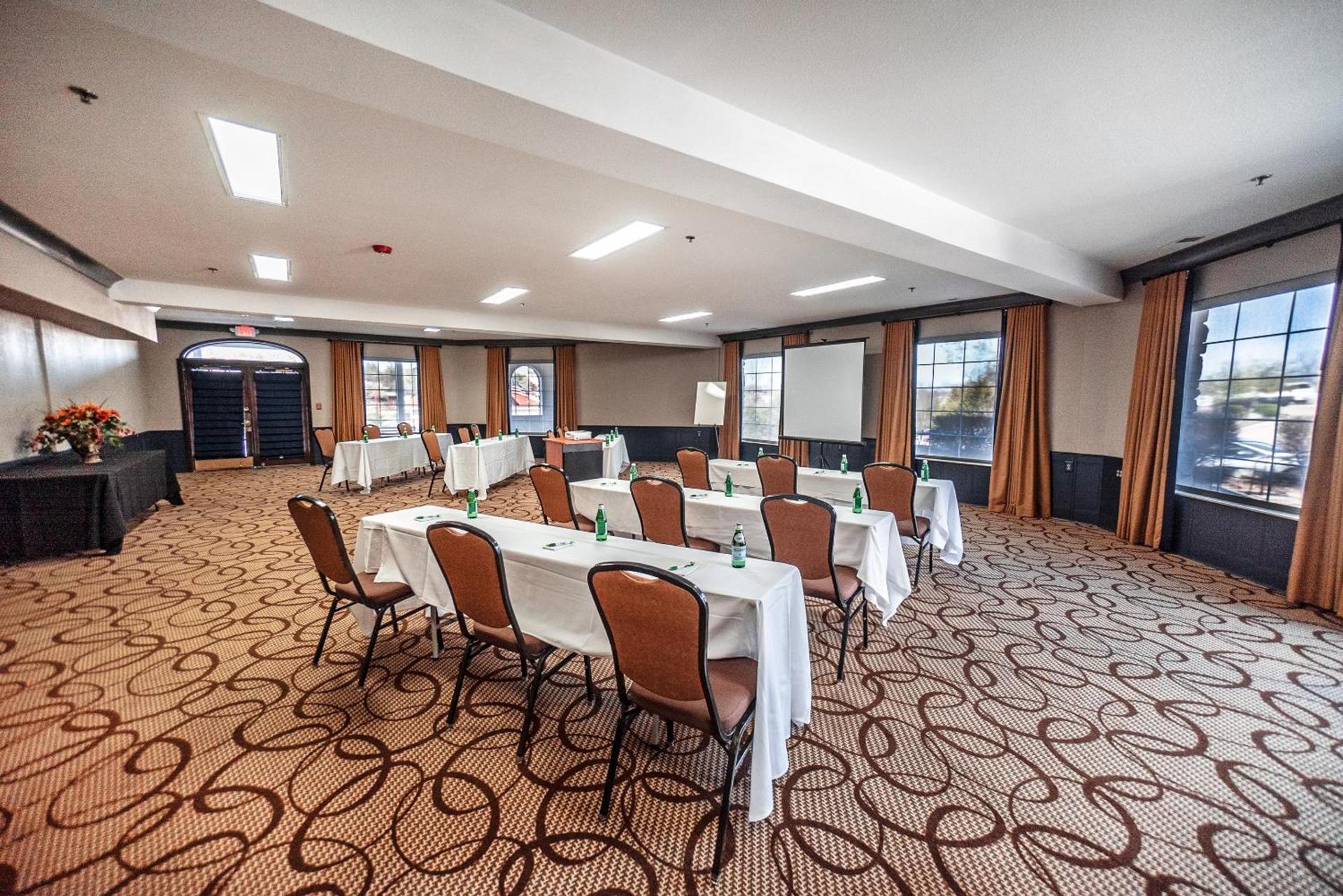 The Stone Castle Hotel & Conference Center photo 18