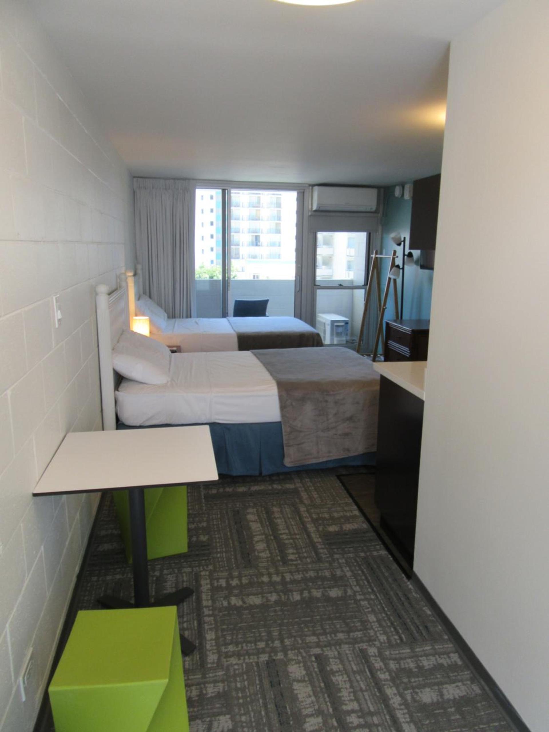 Waikiki Central Hotel - No Resort Fees photo 17