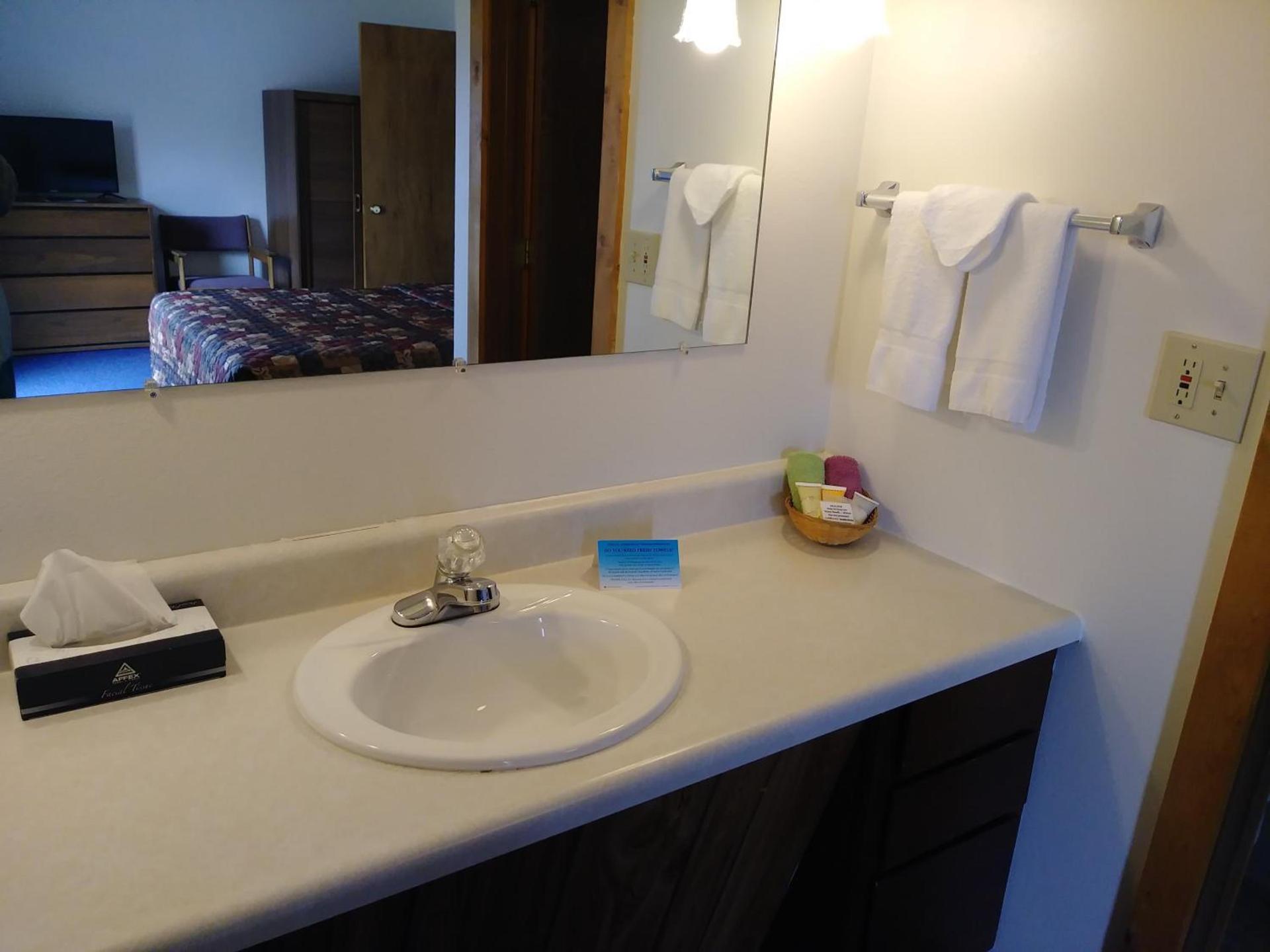 The Sturgis Motel photo 39
