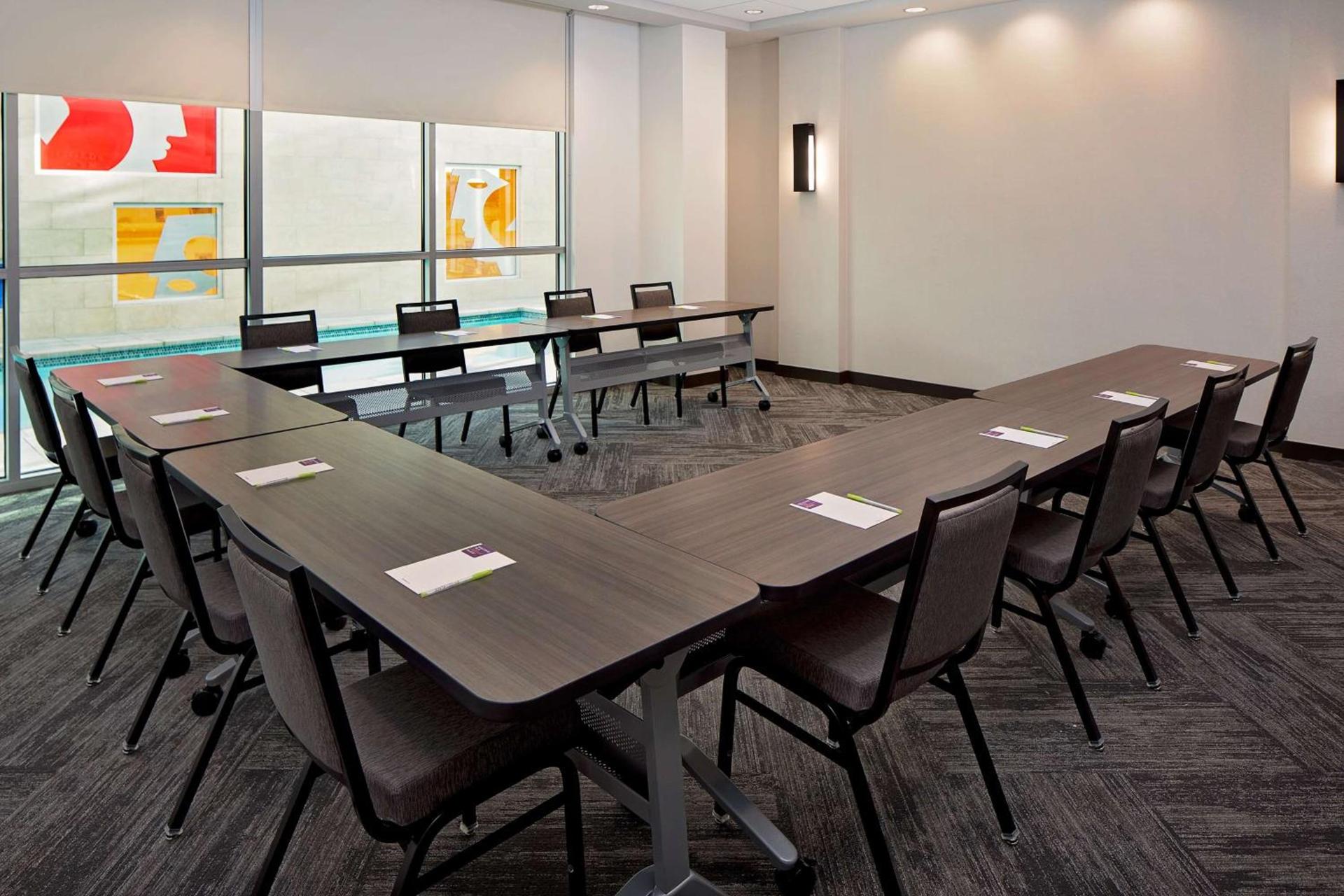 Hyatt Place Glendale/Los Angeles photo 25