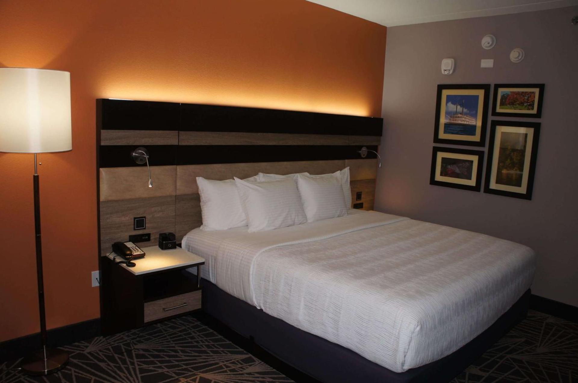 La Quinta by Wyndham Branson photo 40