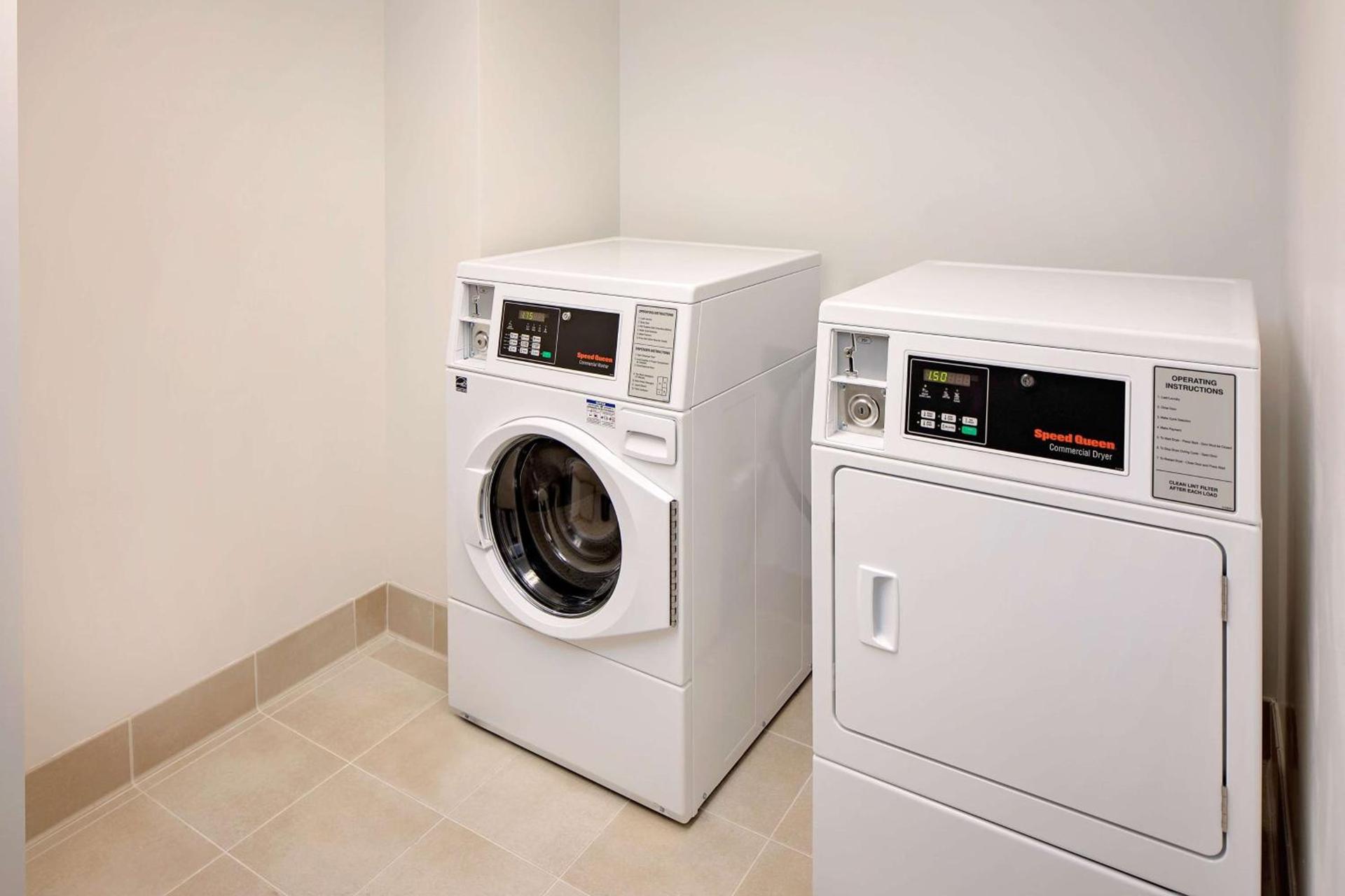 Hyatt Place Glendale/Los Angeles photo 23