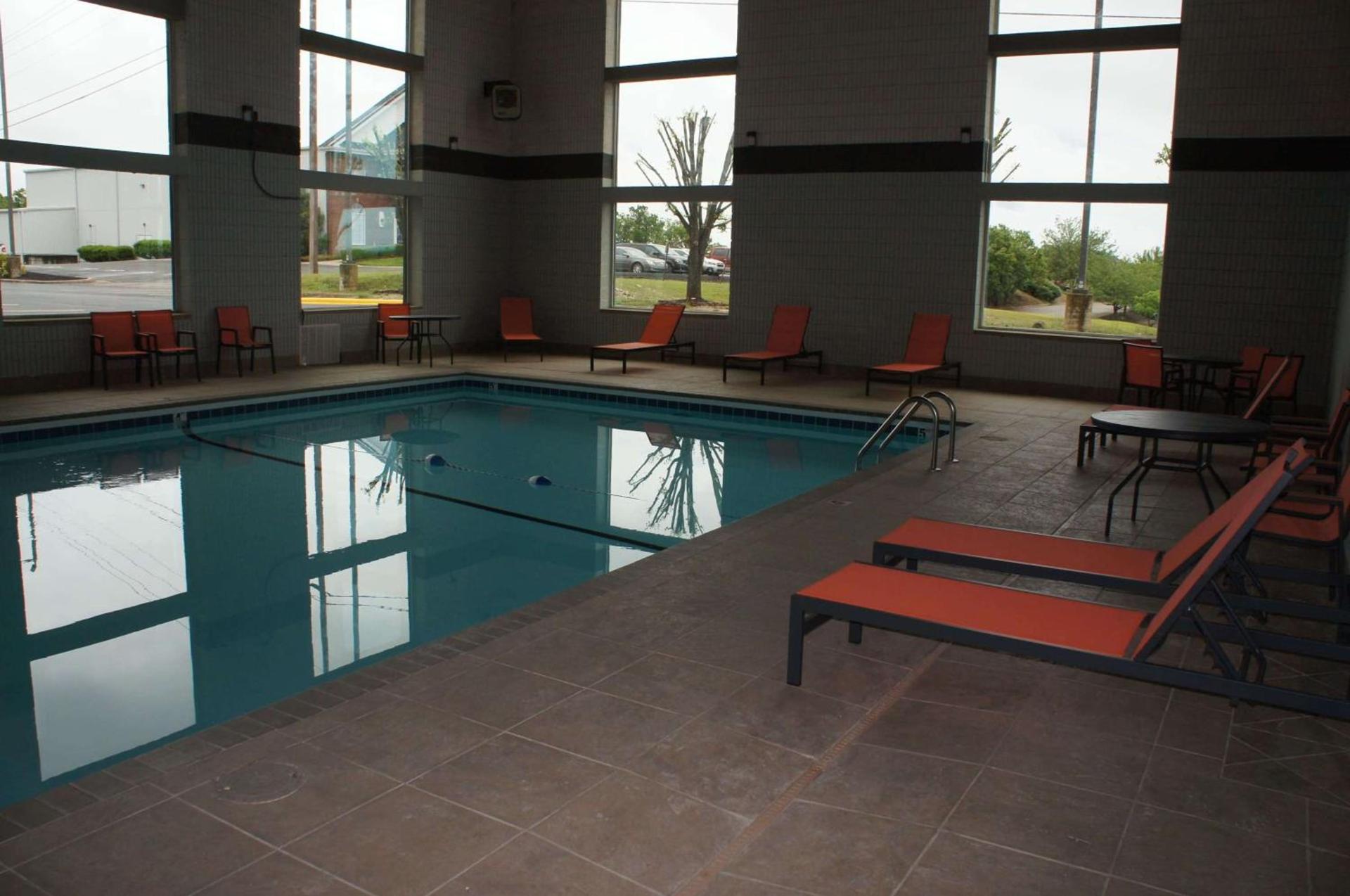 La Quinta by Wyndham Branson photo 26