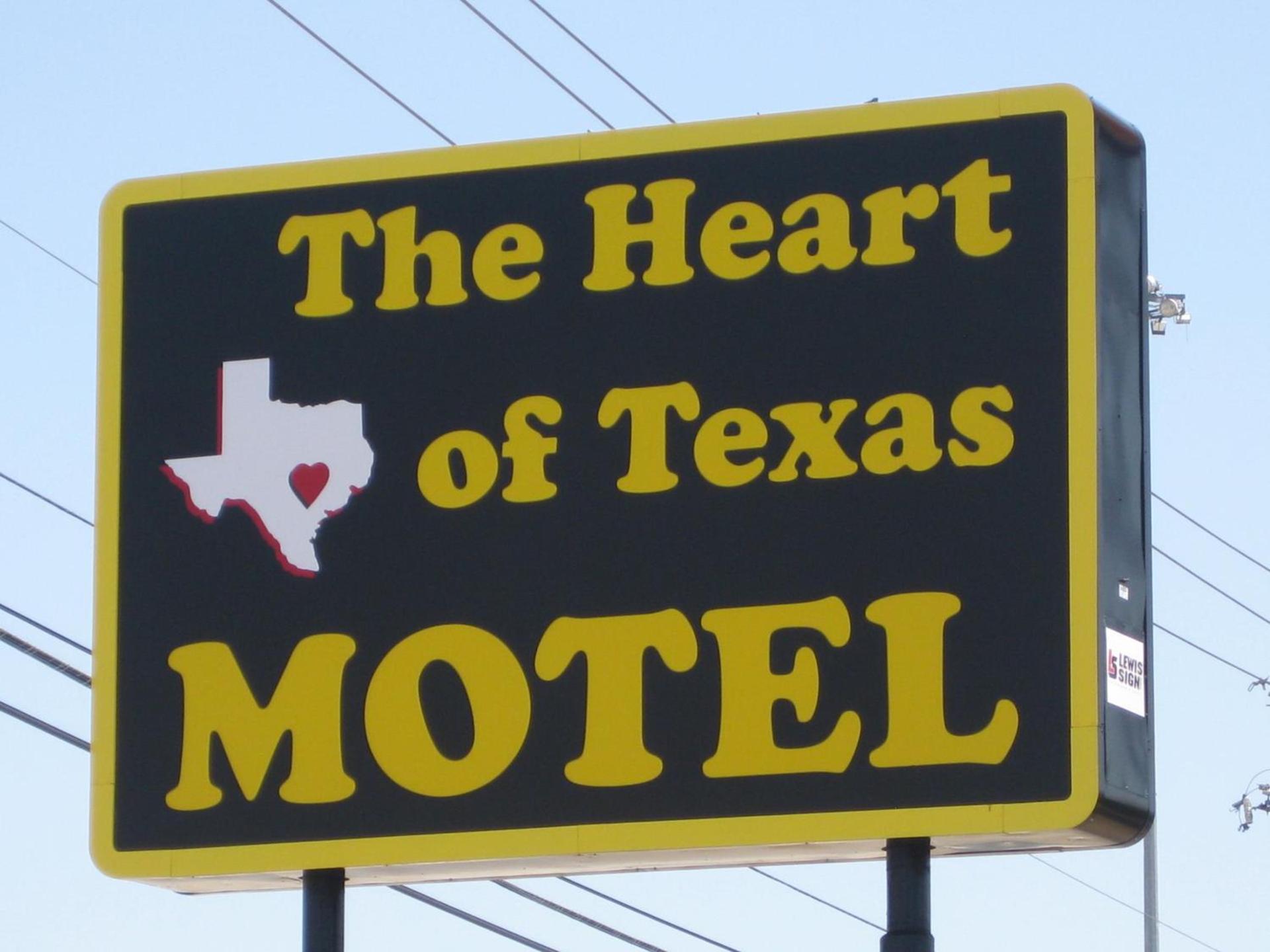 Heart of Texas Motel photo 3