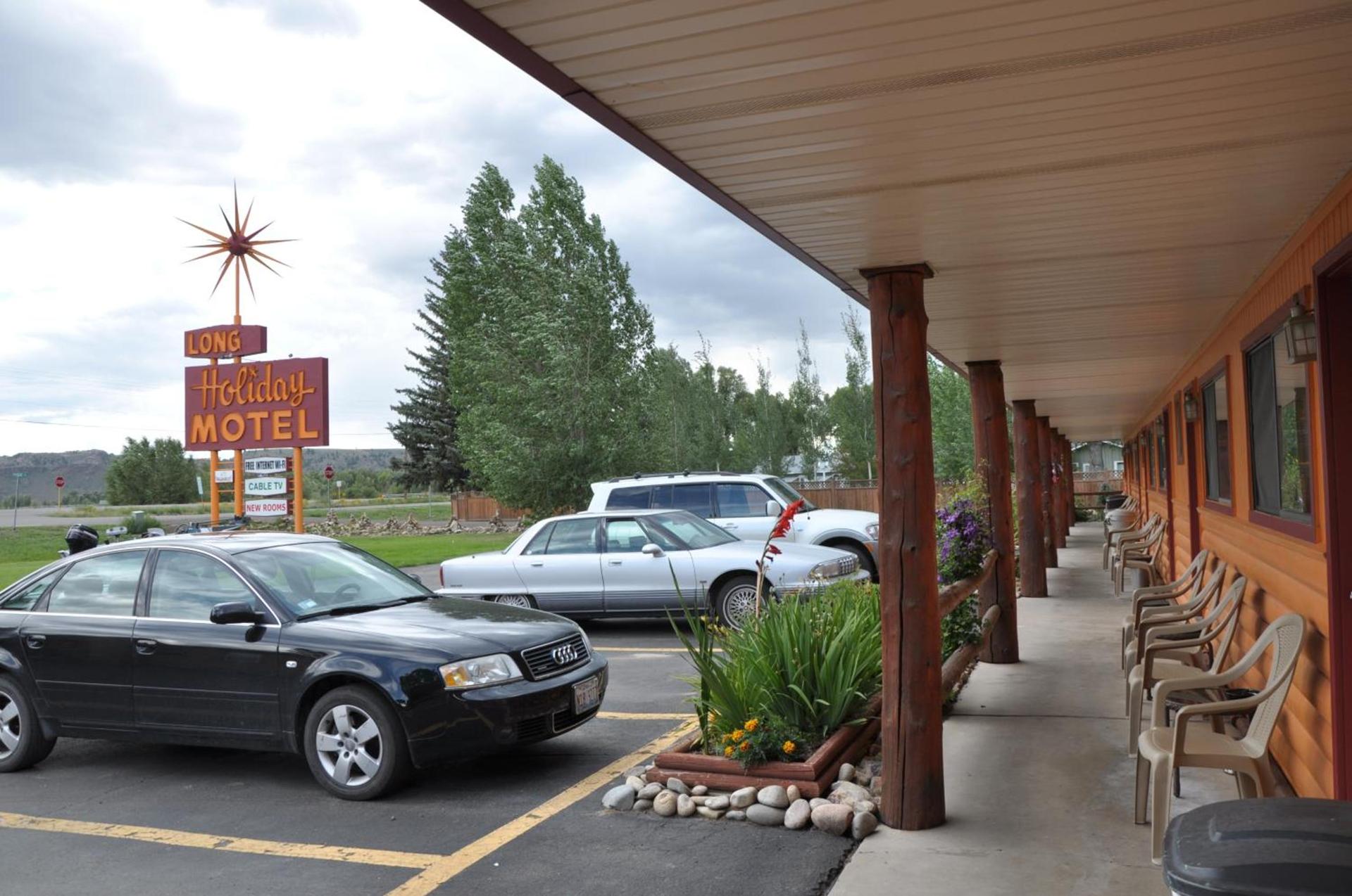Long Holiday Motel photo 9