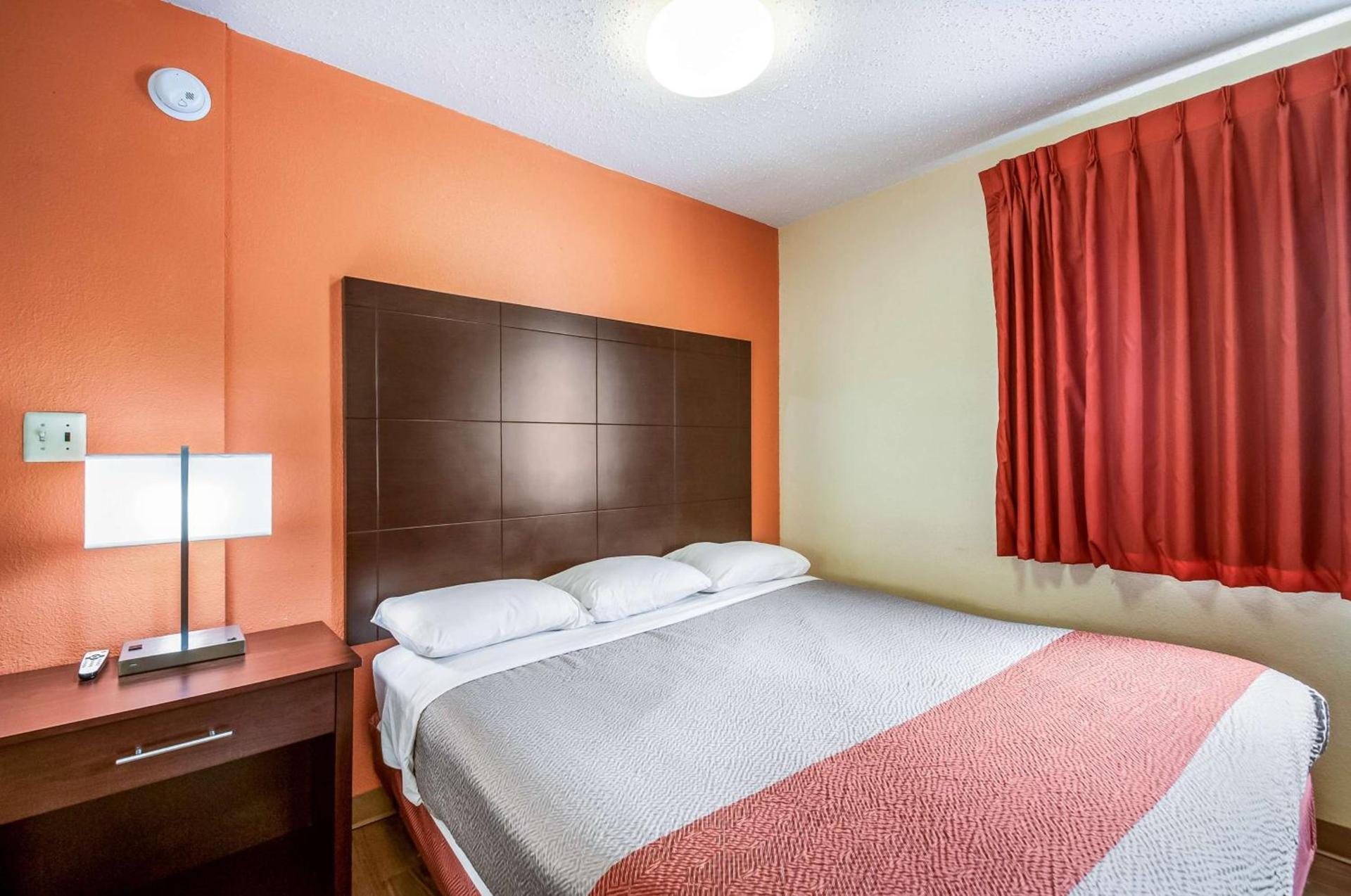 Motel 6-Washington, DC - Convention Center photo 10