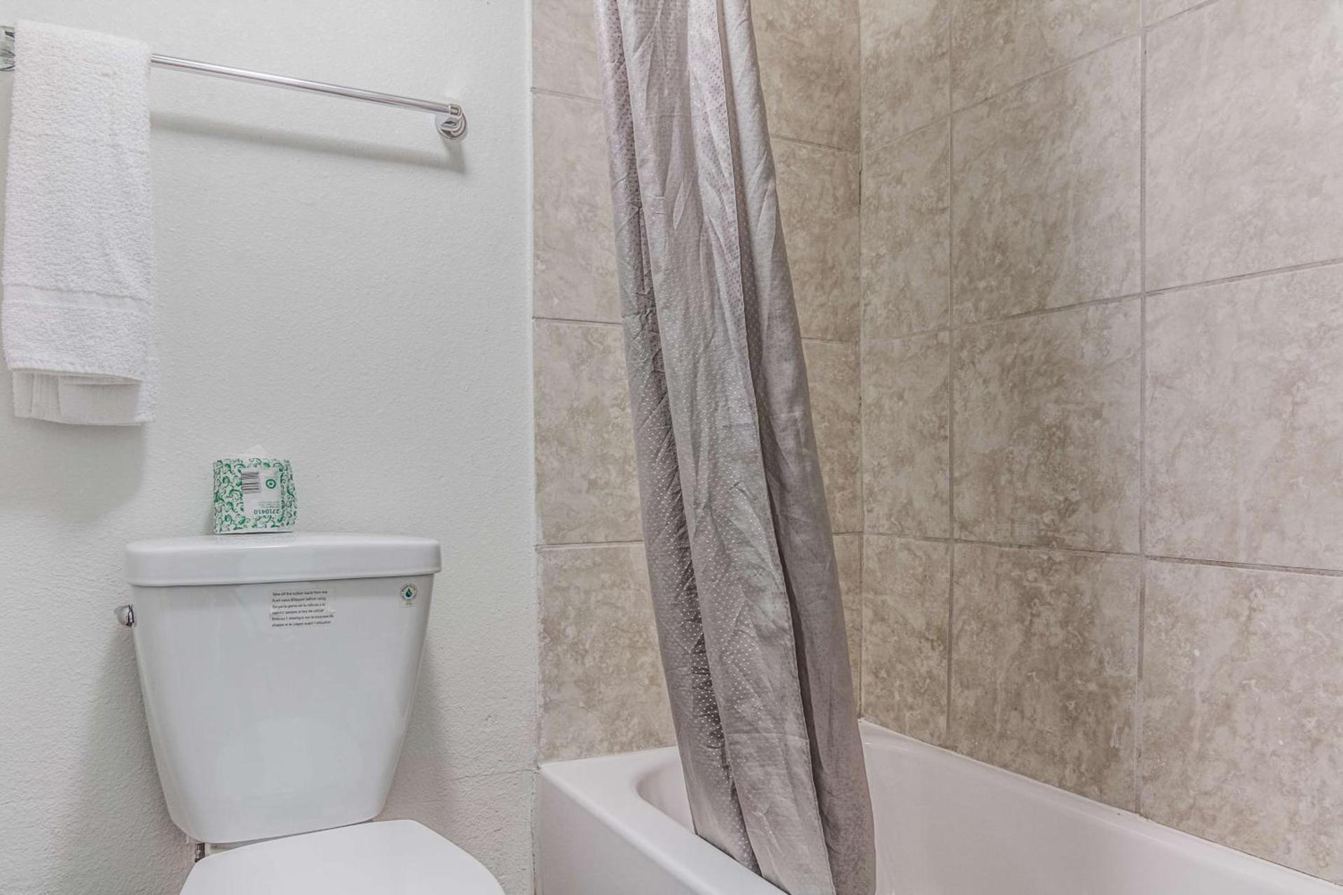 Motel 6-Texarkana, AR photo 22