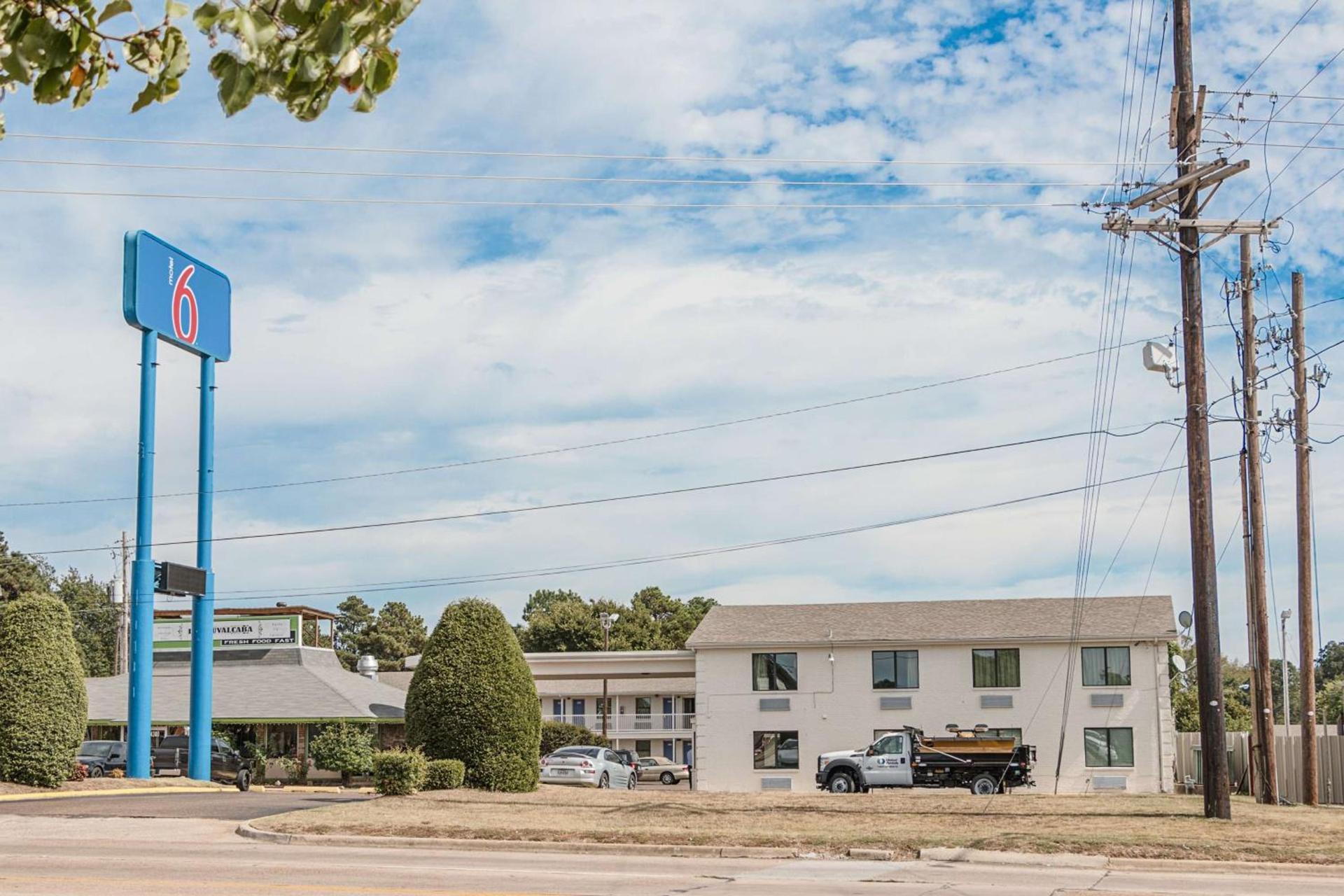 Motel 6-Texarkana, AR photo 5