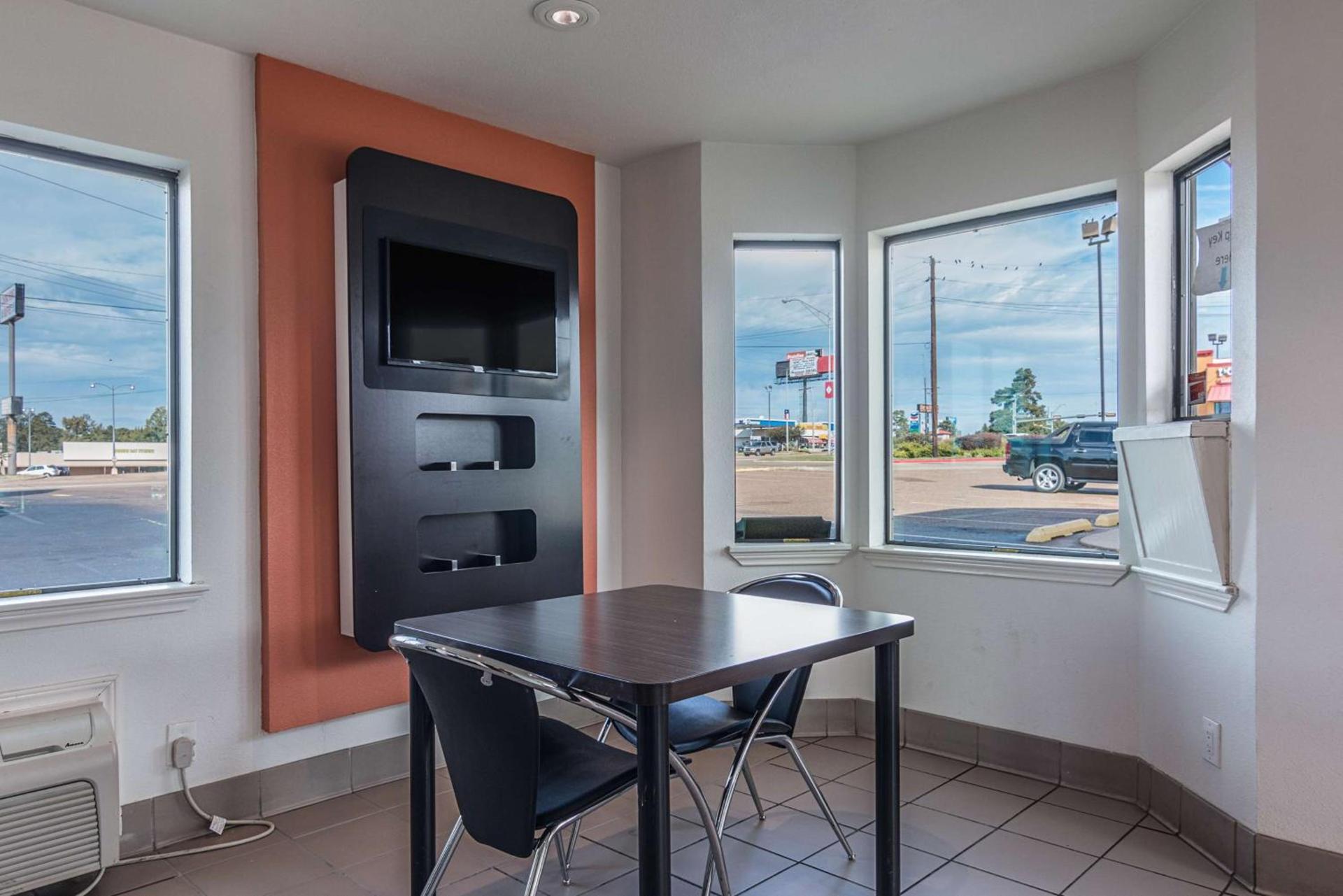 Motel 6-Texarkana, AR photo 23