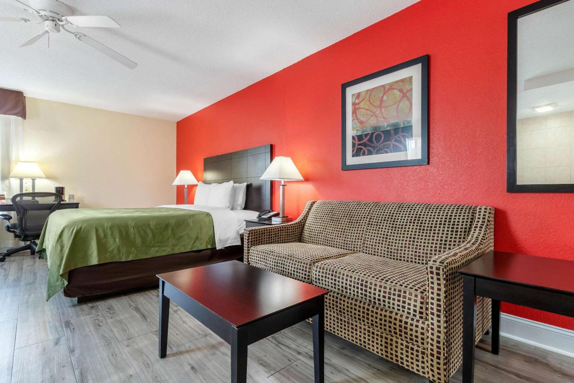 Quality Inn & Suites Lexington photo 16