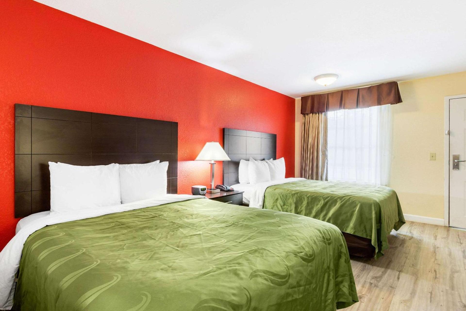 Quality Inn & Suites Lexington photo 9