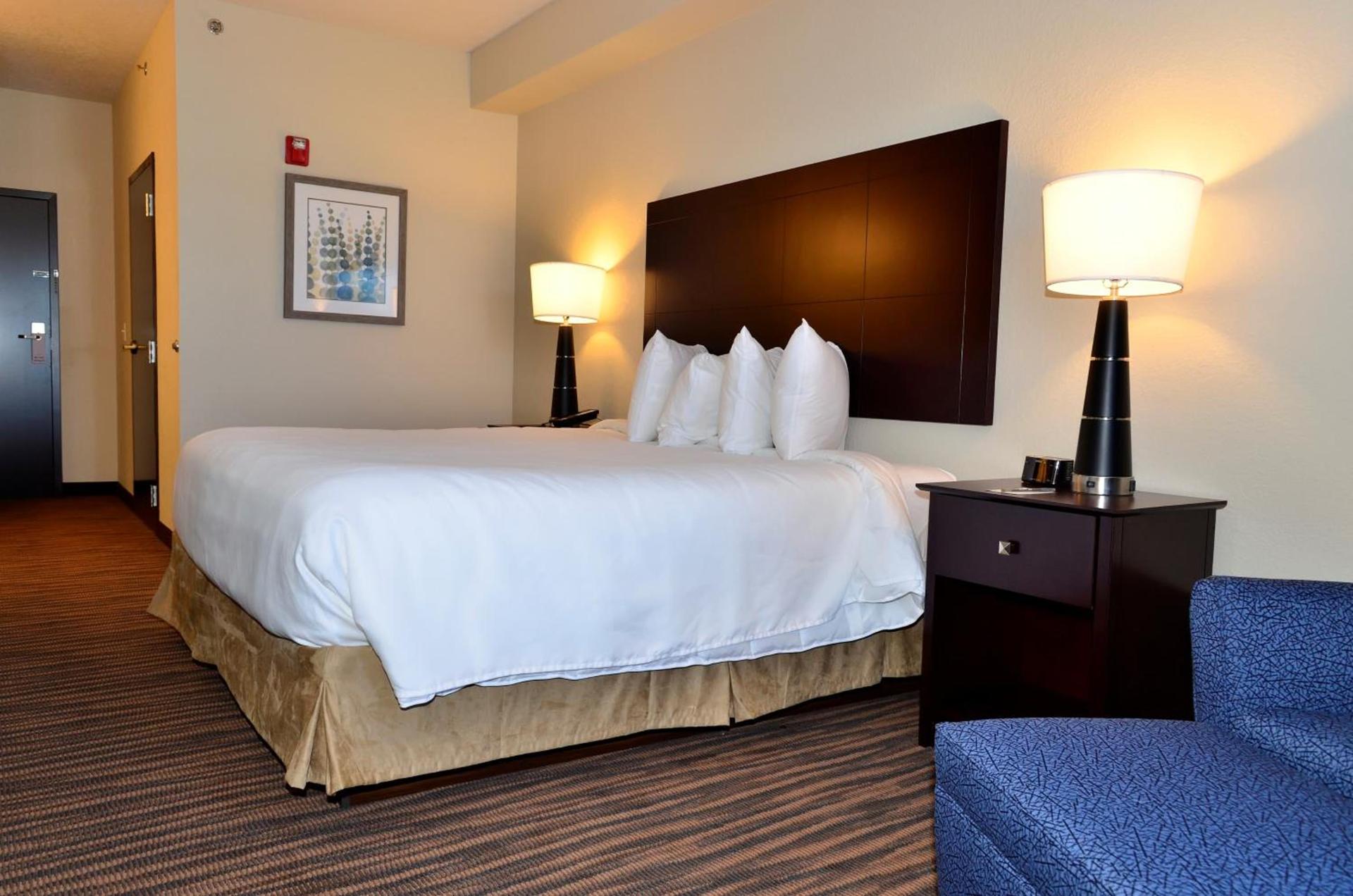 Cobblestone Inn & Suites - Holstein photo 32