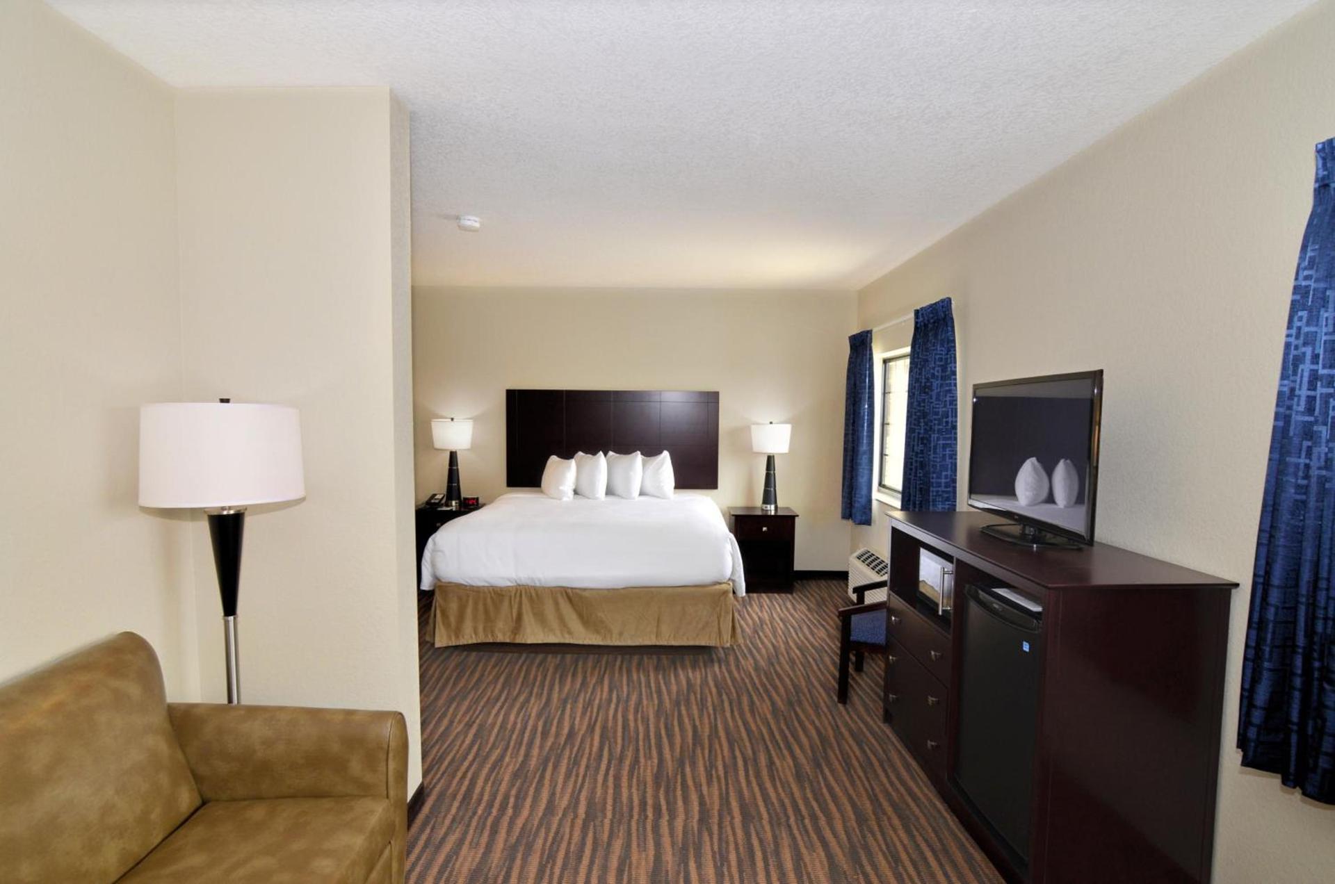 Cobblestone Inn & Suites - Holstein photo 23