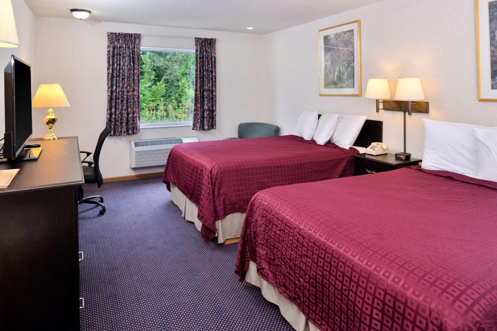Americas Best Value Inn Knob Noster photo 11