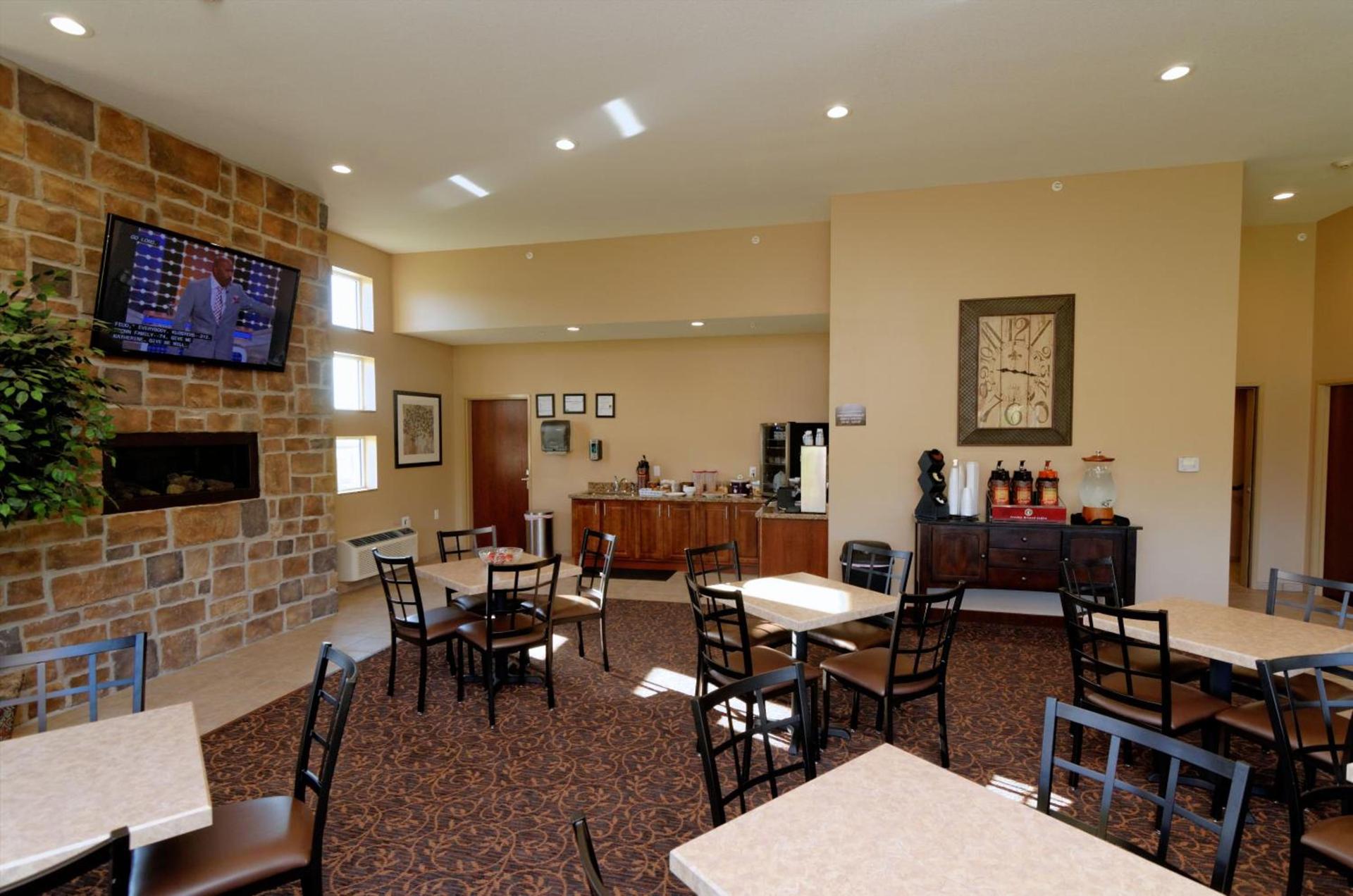 Cobblestone Inn & Suites Fort Madison photo 7