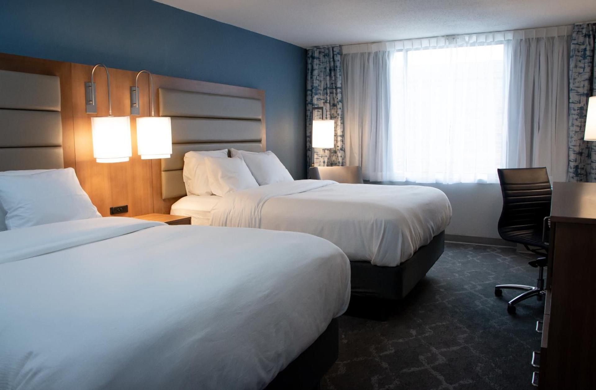 Radisson Hotel and Conference Center Fond du Lac photo 87