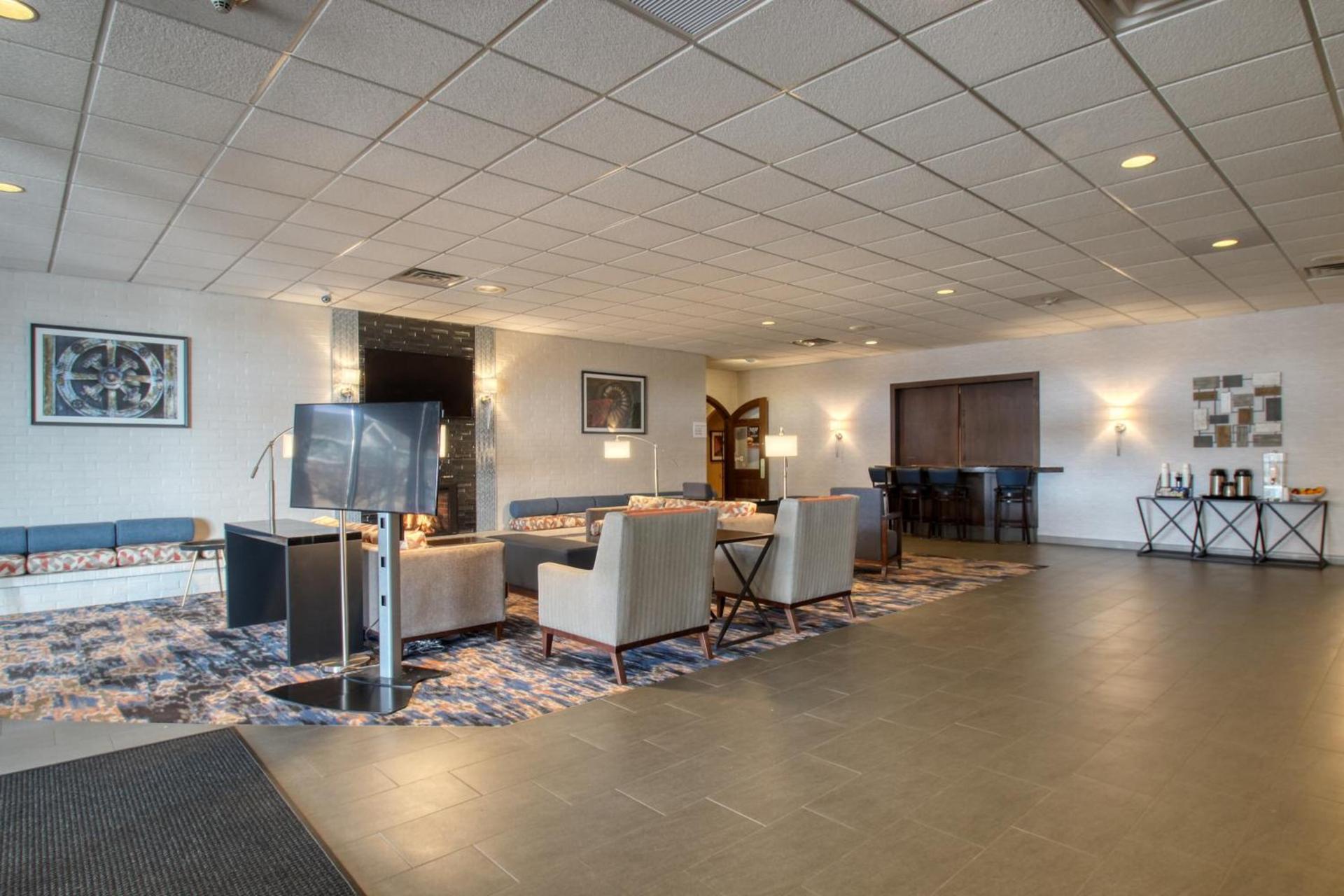 Radisson Hotel and Conference Center Fond du Lac photo 72
