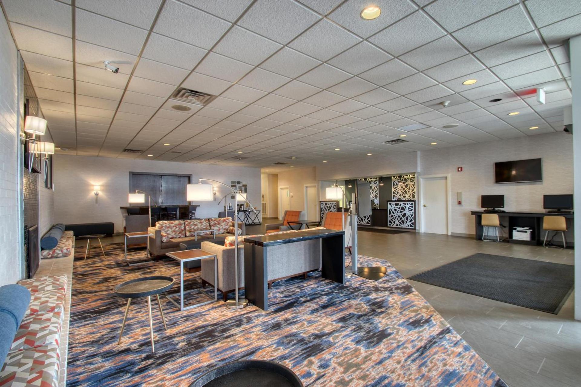 Radisson Hotel and Conference Center Fond du Lac photo 73