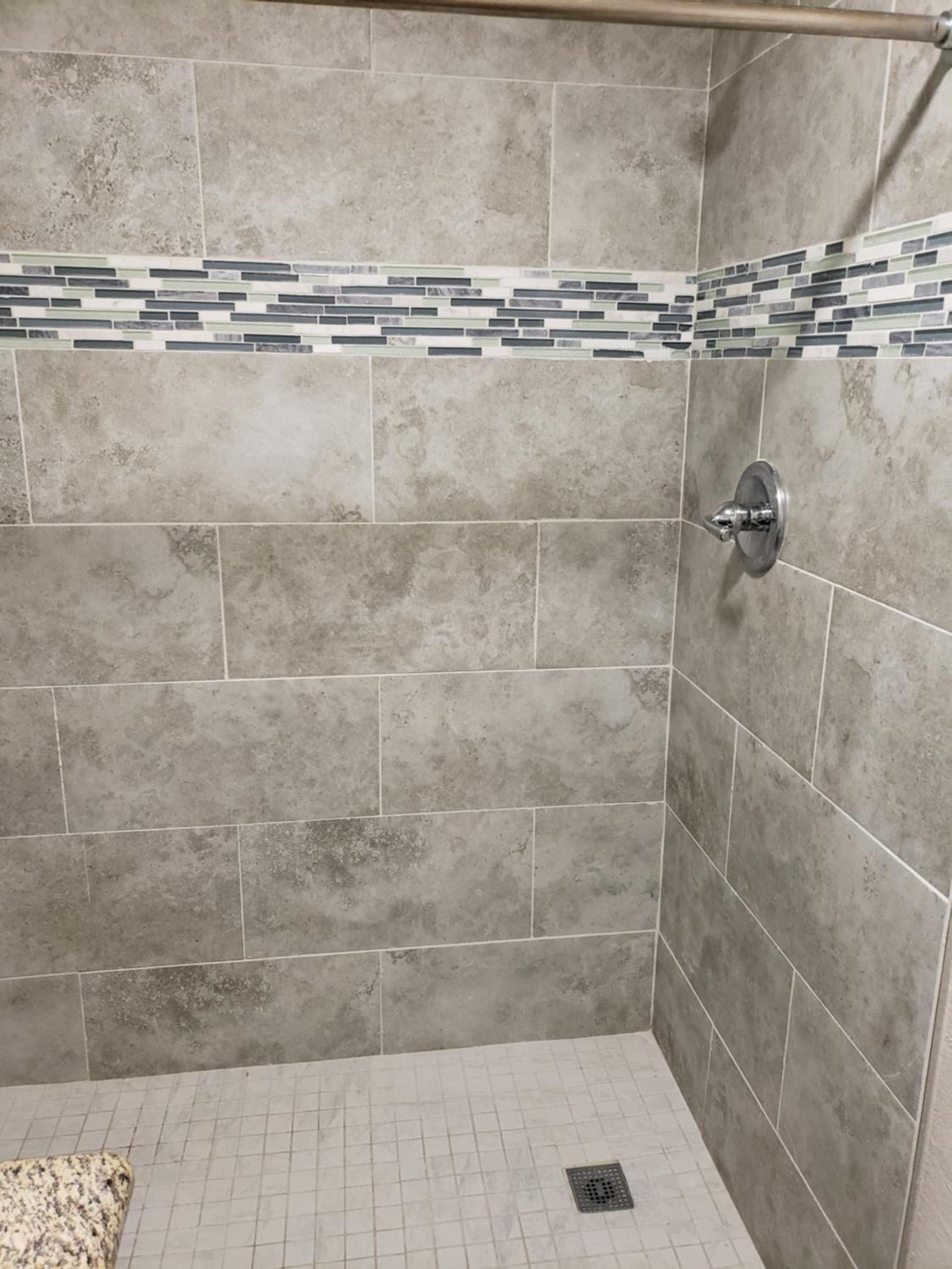 Classic Inn and Suites photo 8