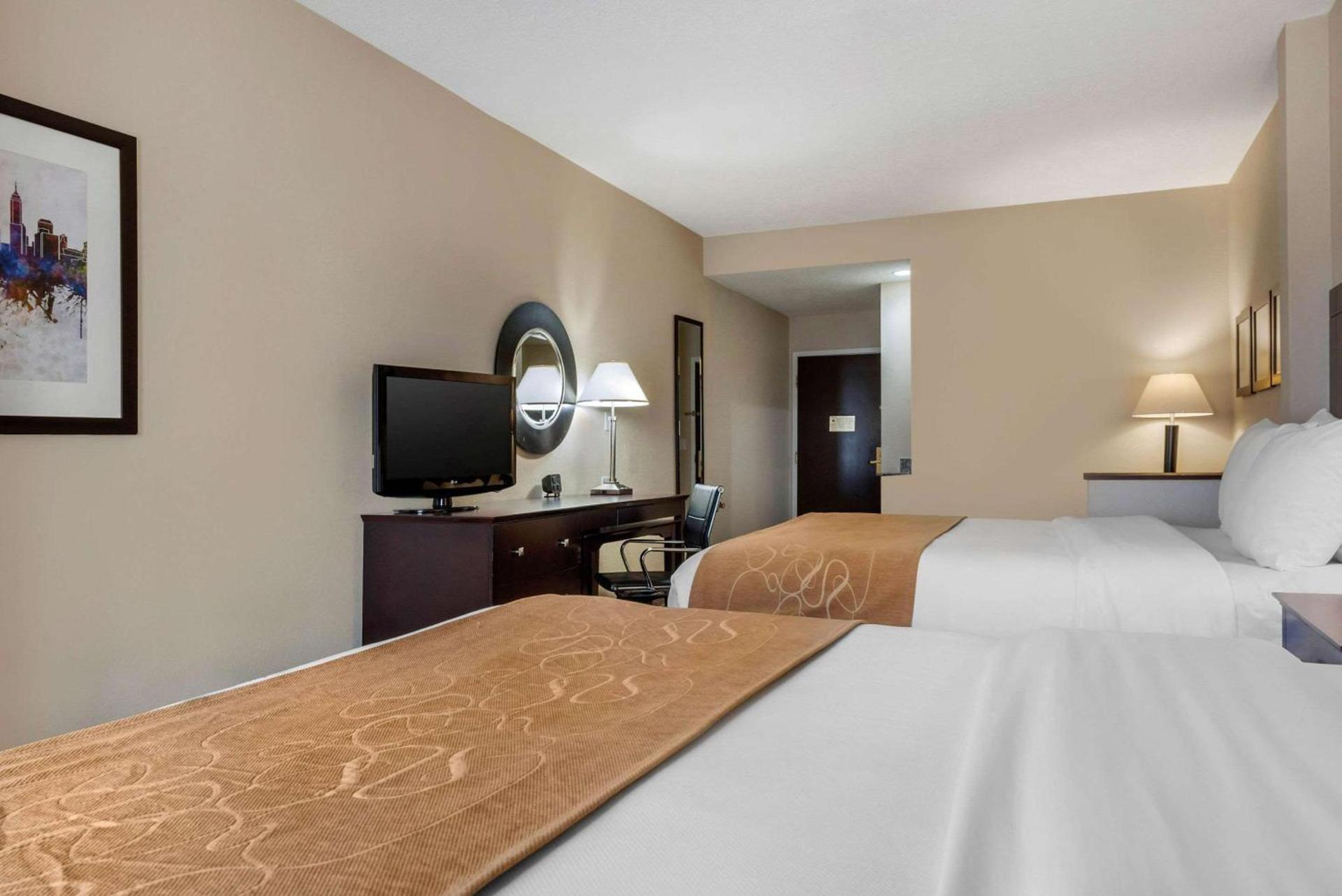 Comfort Suites Lafayette University Area photo 18
