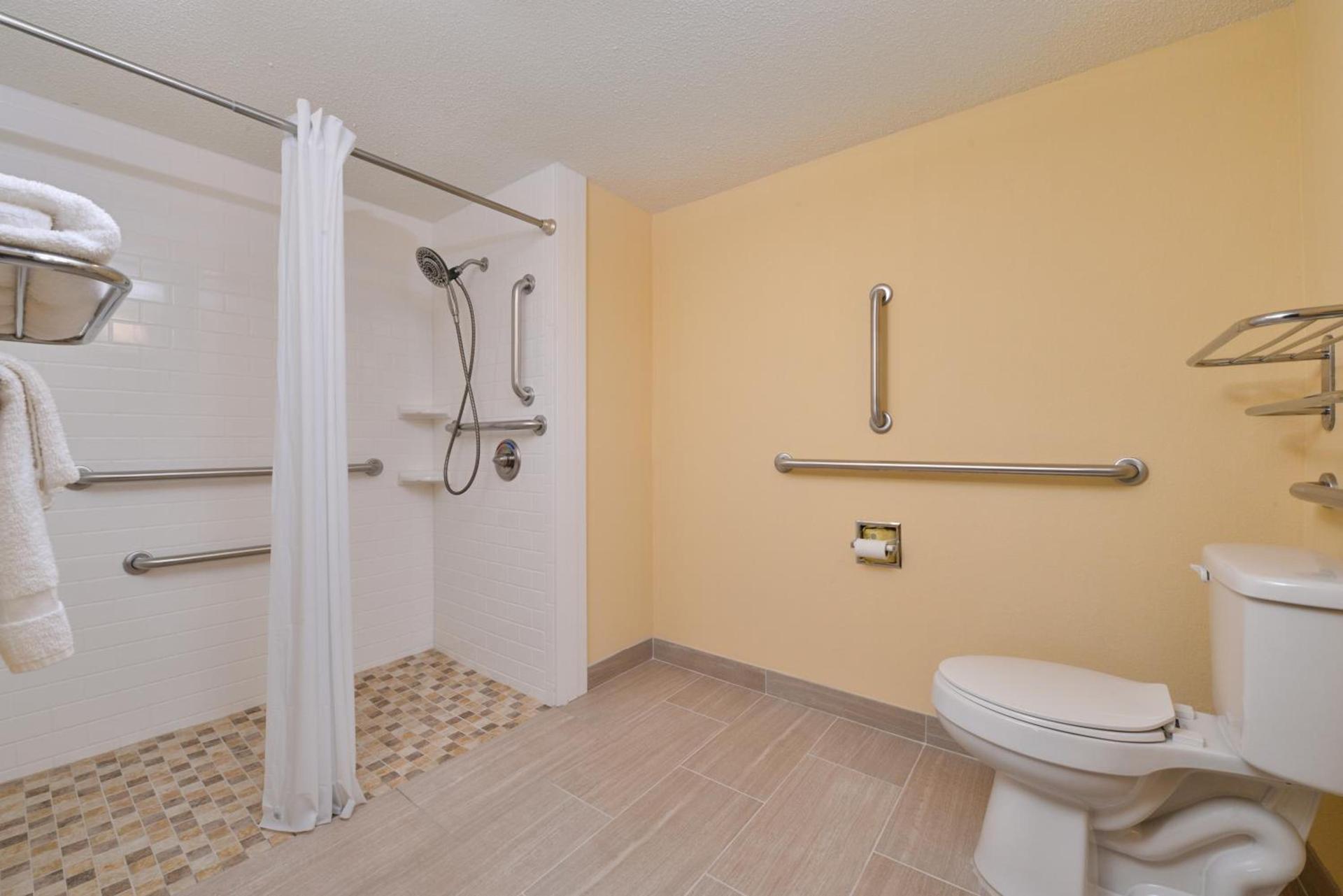 Americas Best Value Inn Tupelo Barnes Crossing photo 14