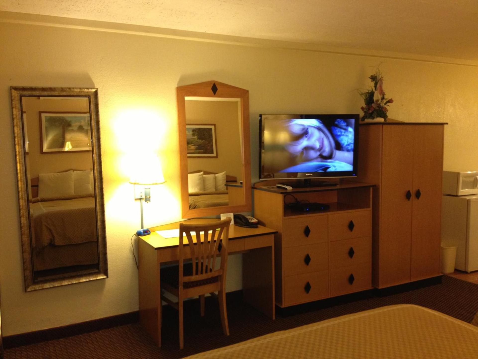 Virginia Inn photo 33