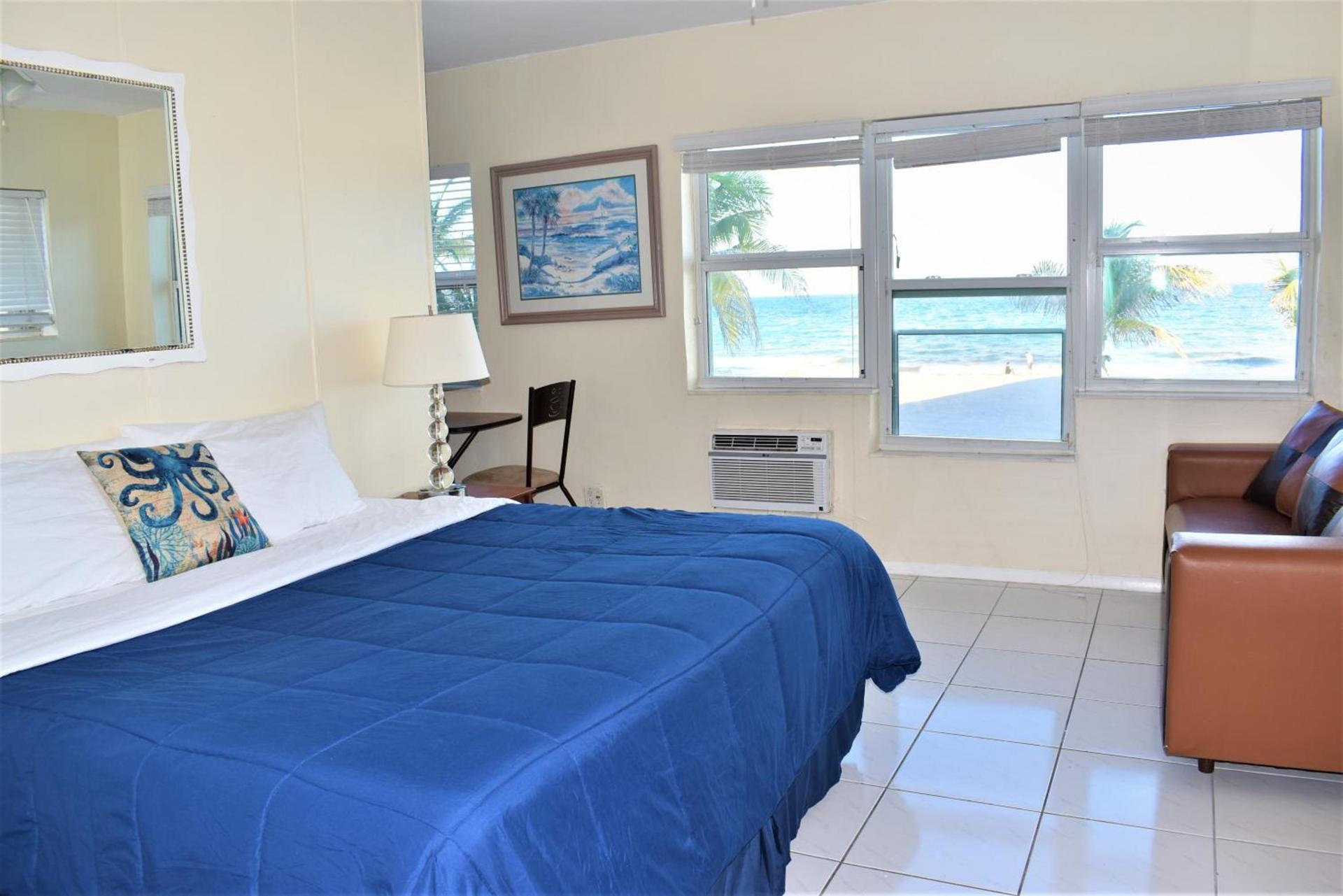 Golden Sand Oceanfront photo 19