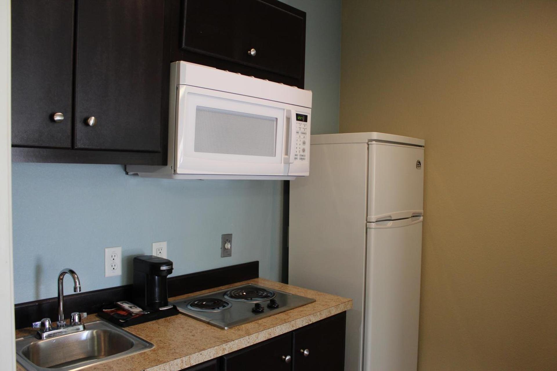 Horizon Inn & Suites photo 11
