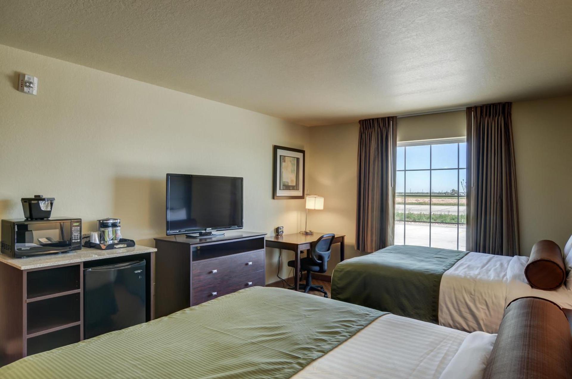 Cobblestone Inn and Suites - Eaton photo 13