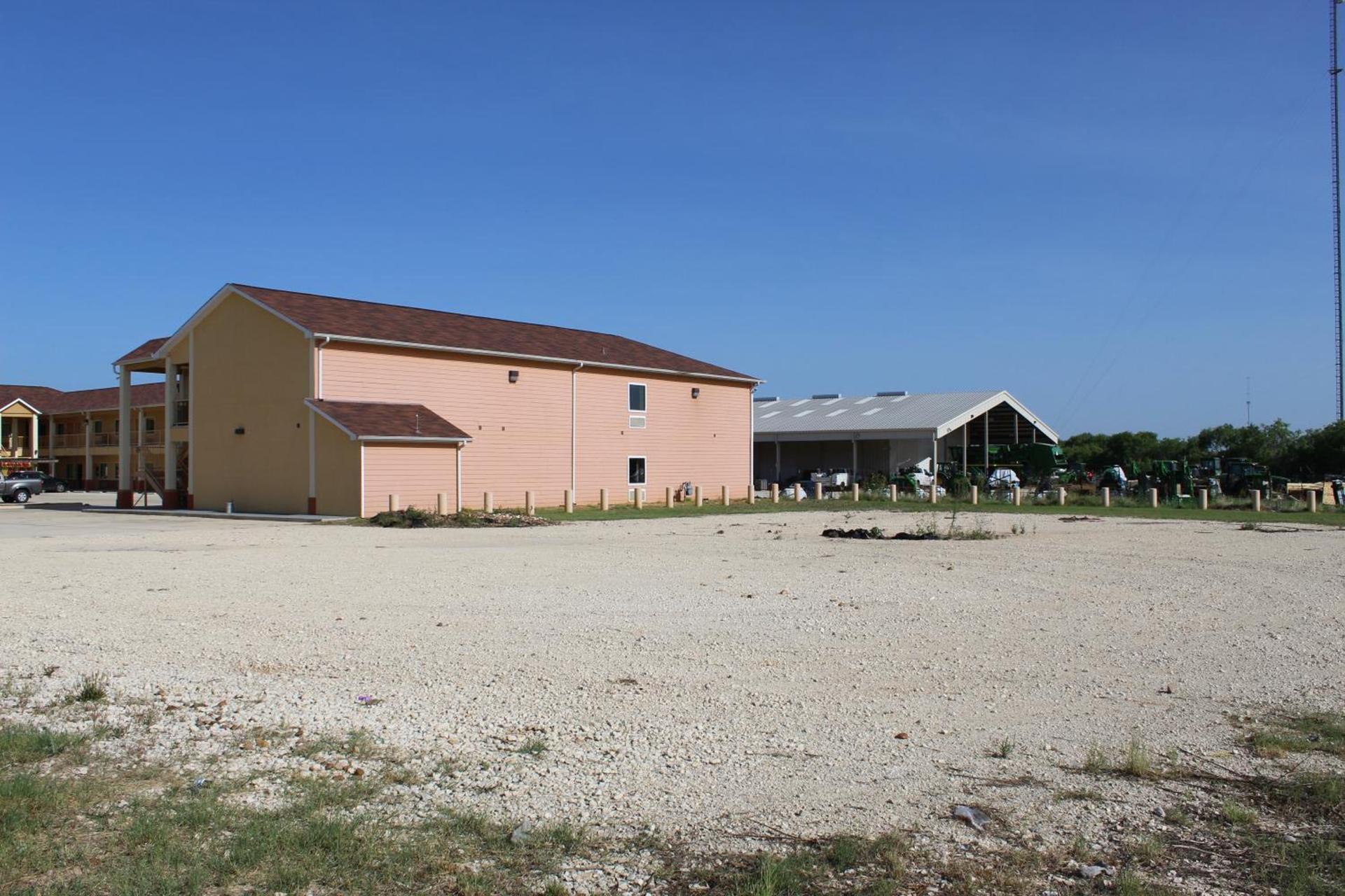 Horizon Inn & Suites photo 21