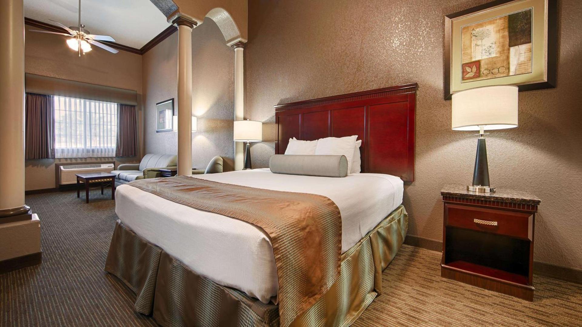 Best Western Plus Main Street Inn photo 16