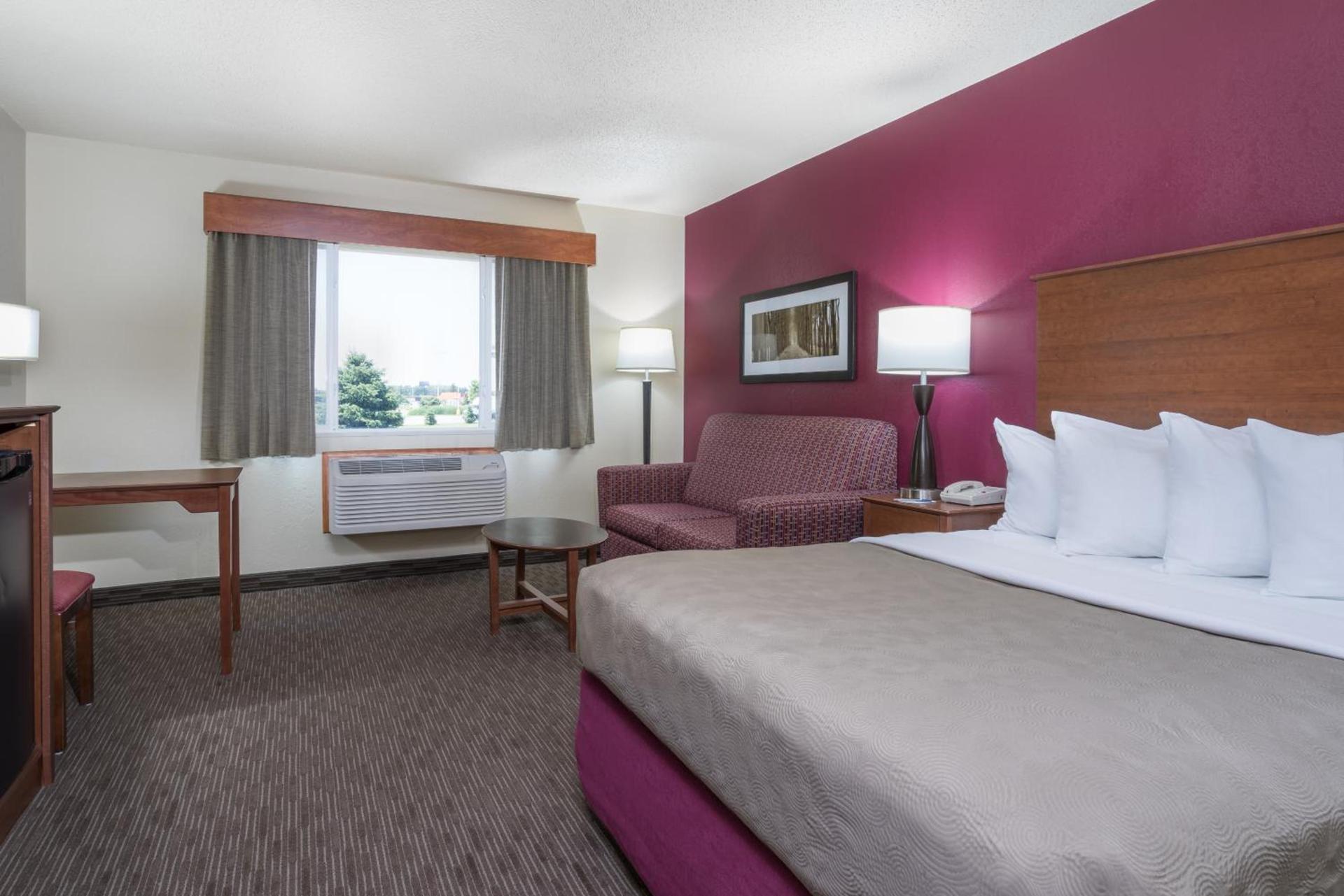 AmericInn by Wyndham Baldwin photo 27