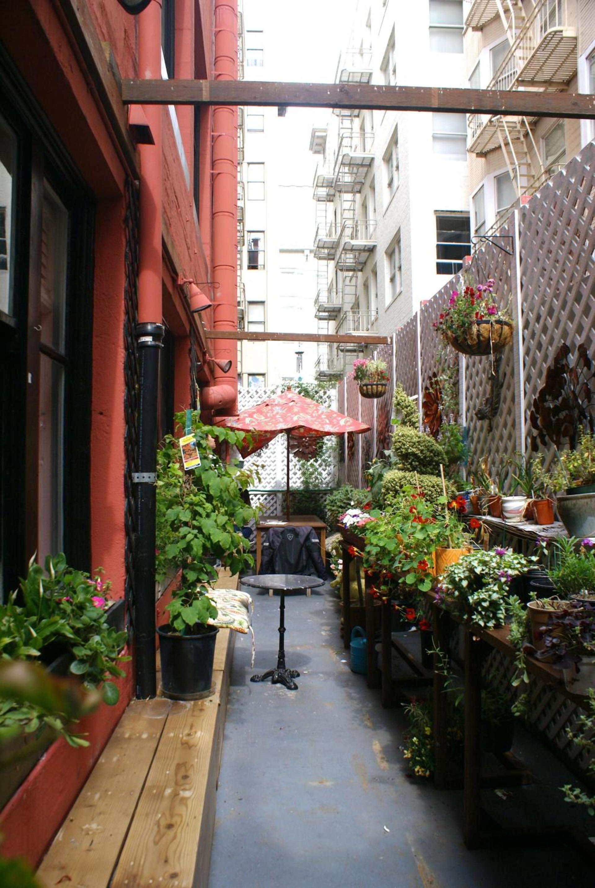 Adelaide Hostel photo 1
