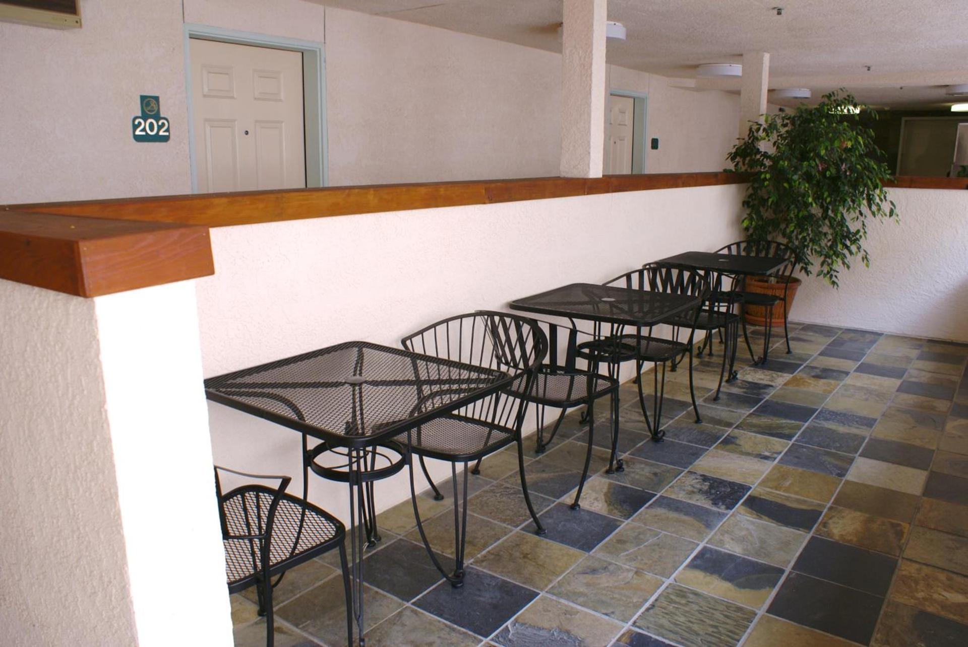 Airport Inn photo 56