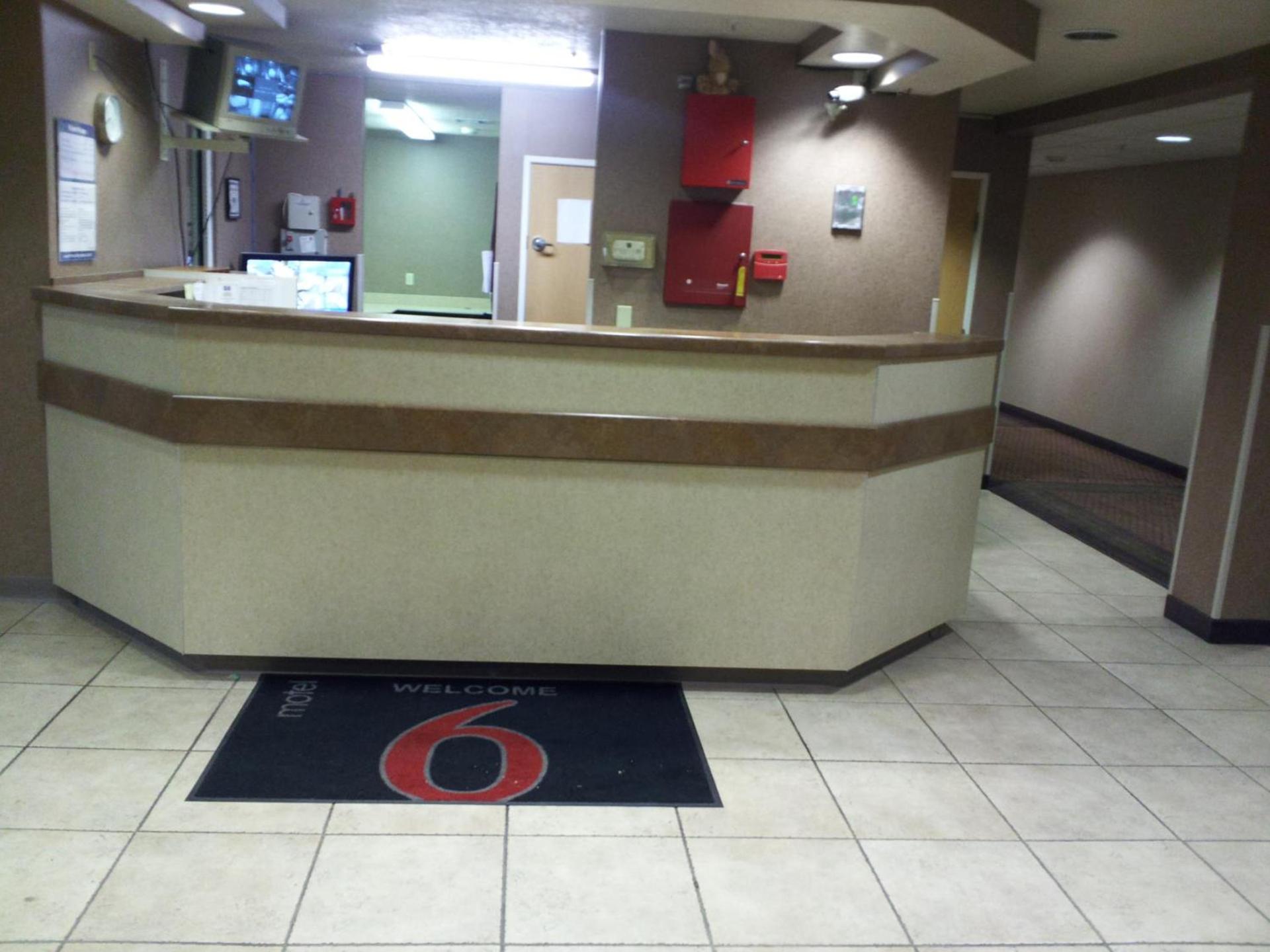 Motel 6-Bernalillo, NM photo 28