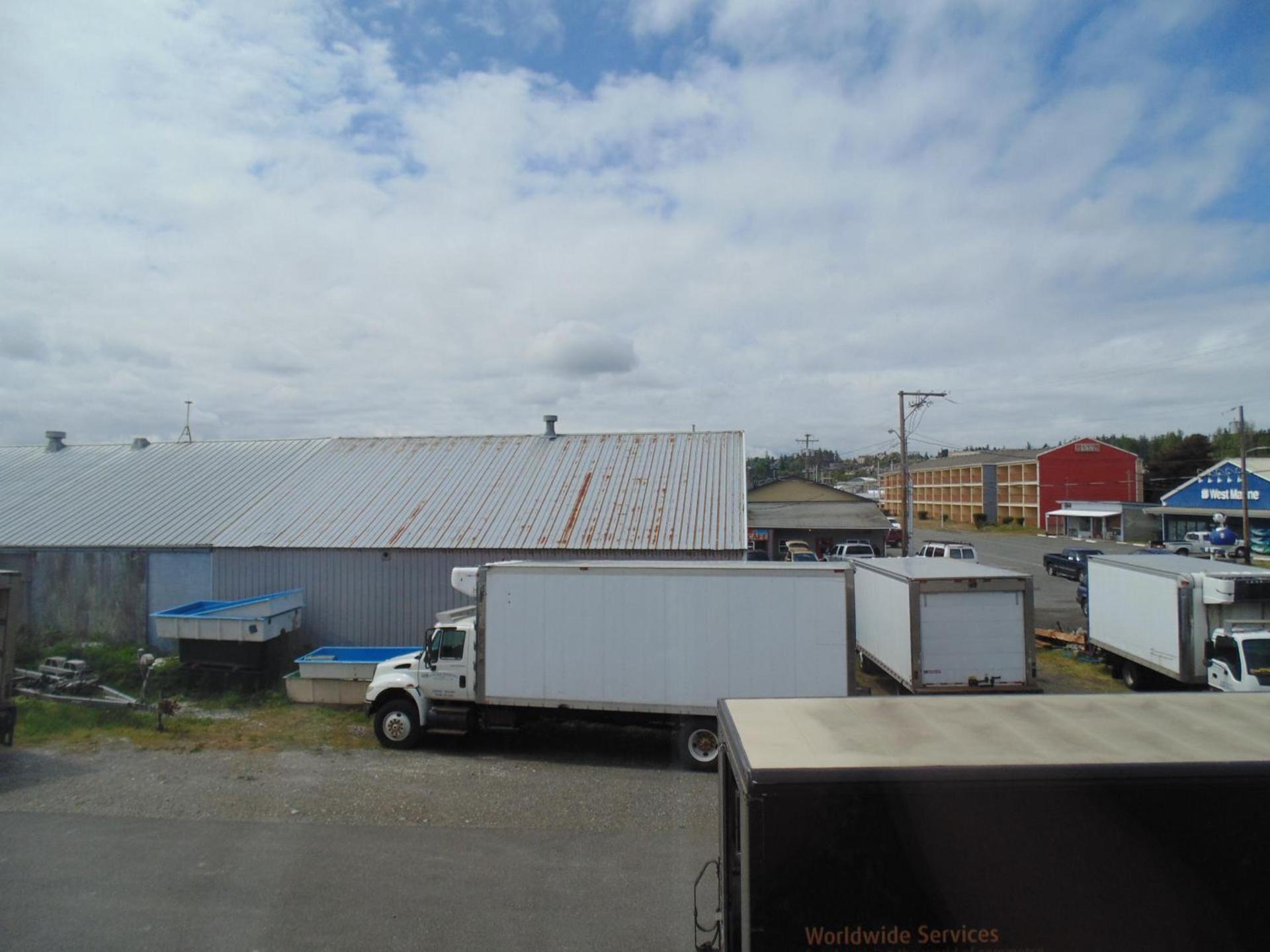 Water Front Inn photo 39
